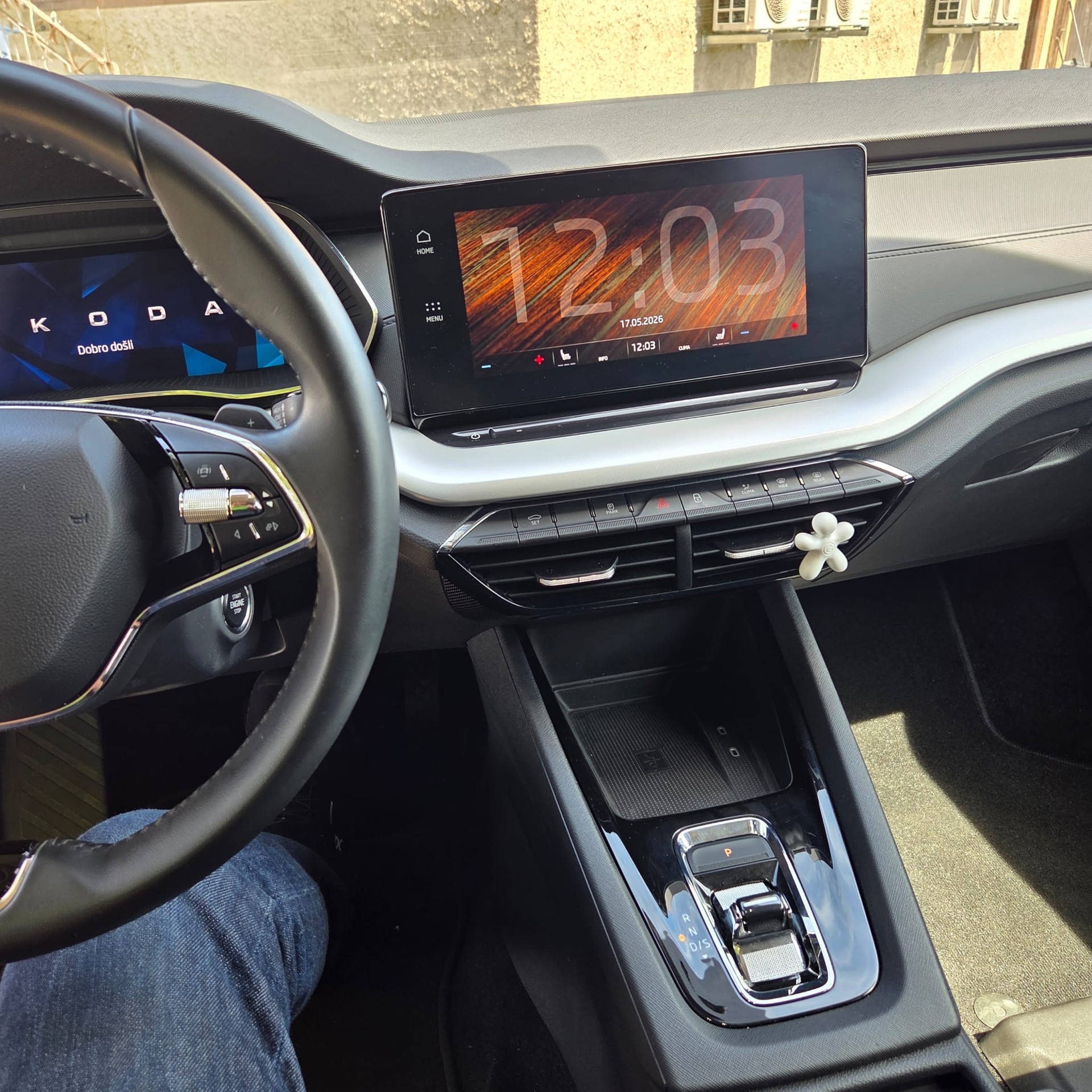 SKODA Octavia Combi 1.0 TSI mHEV DSG Style-image-8