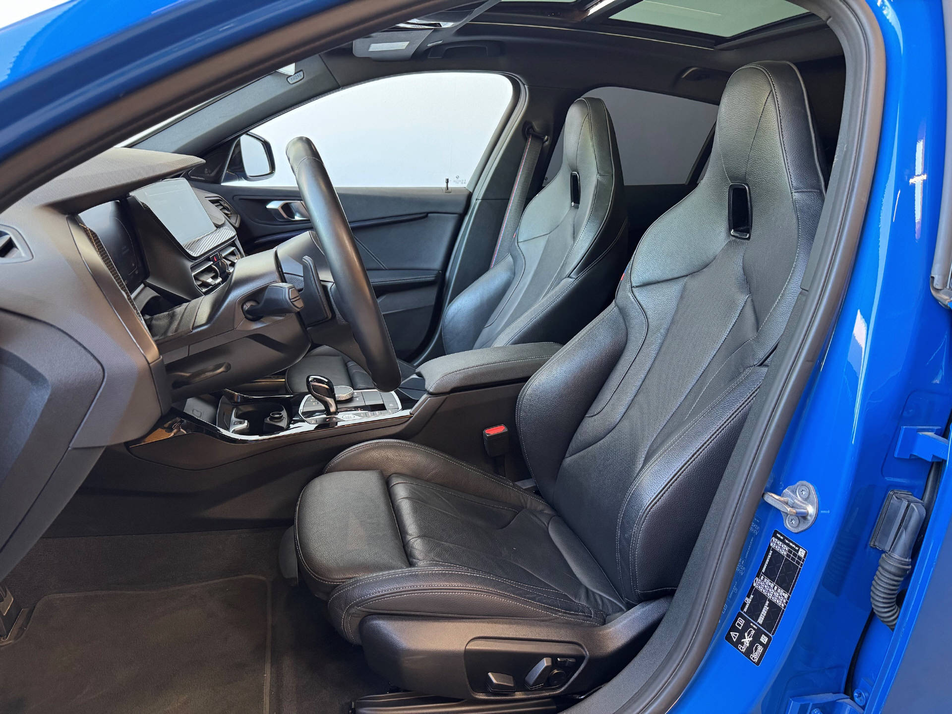 BMW M135i xDrive Swiss Performance Edition-image-3
