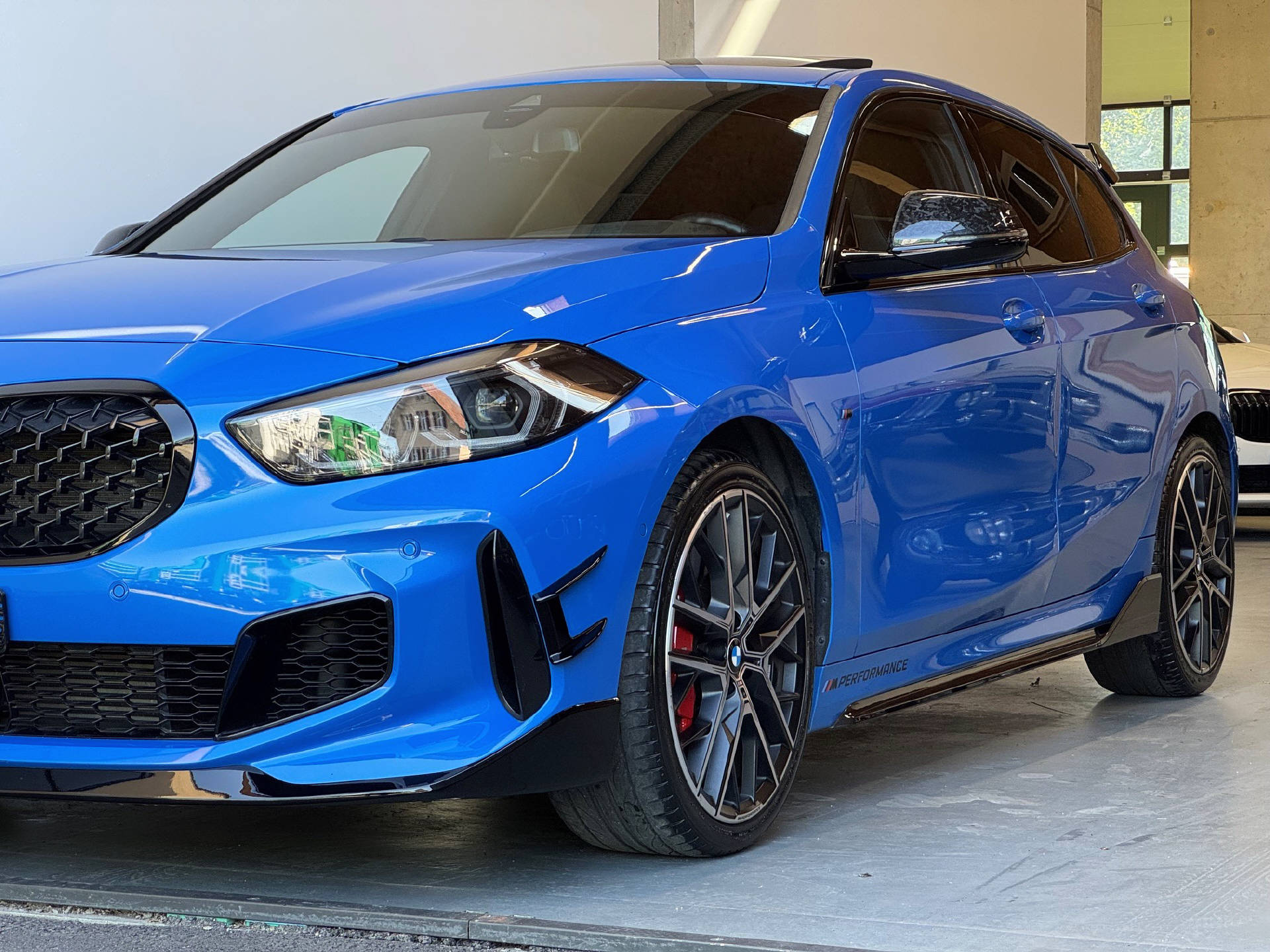 BMW M135i xDrive Swiss Performance Edition-image-12