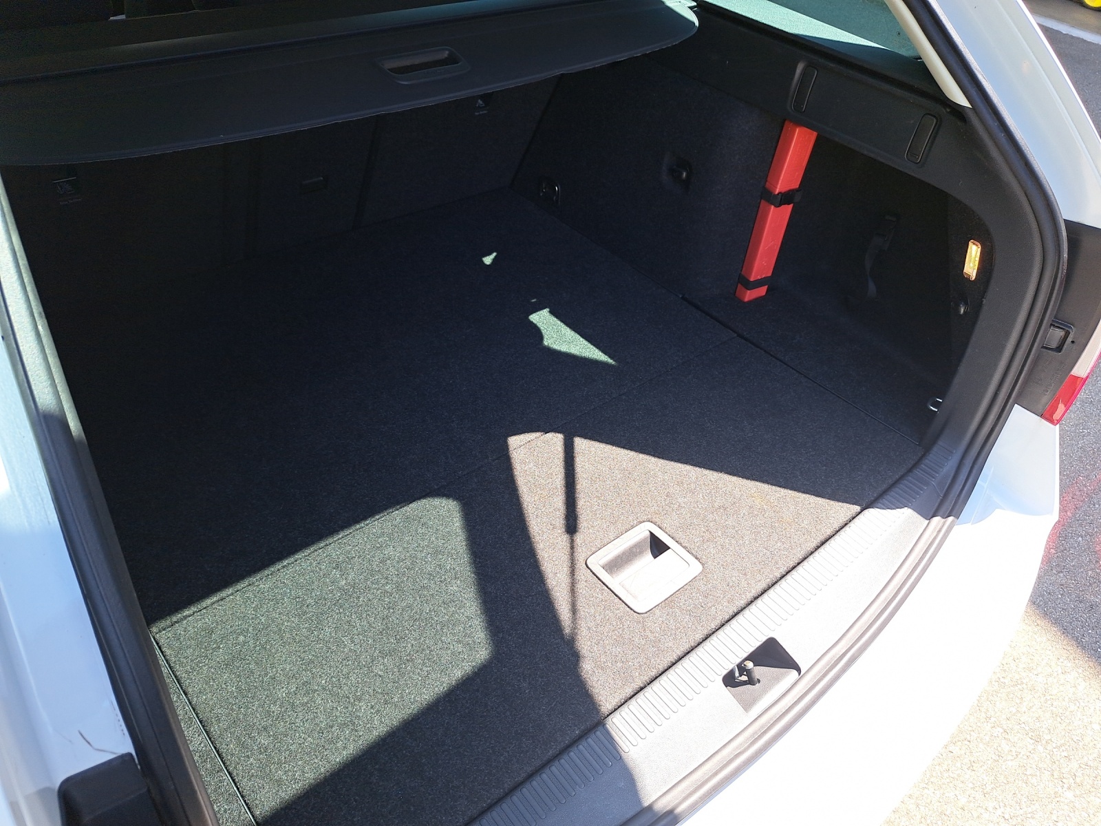 SKODA Octavia Combi 2.0 TDI 150 Sole-image-17