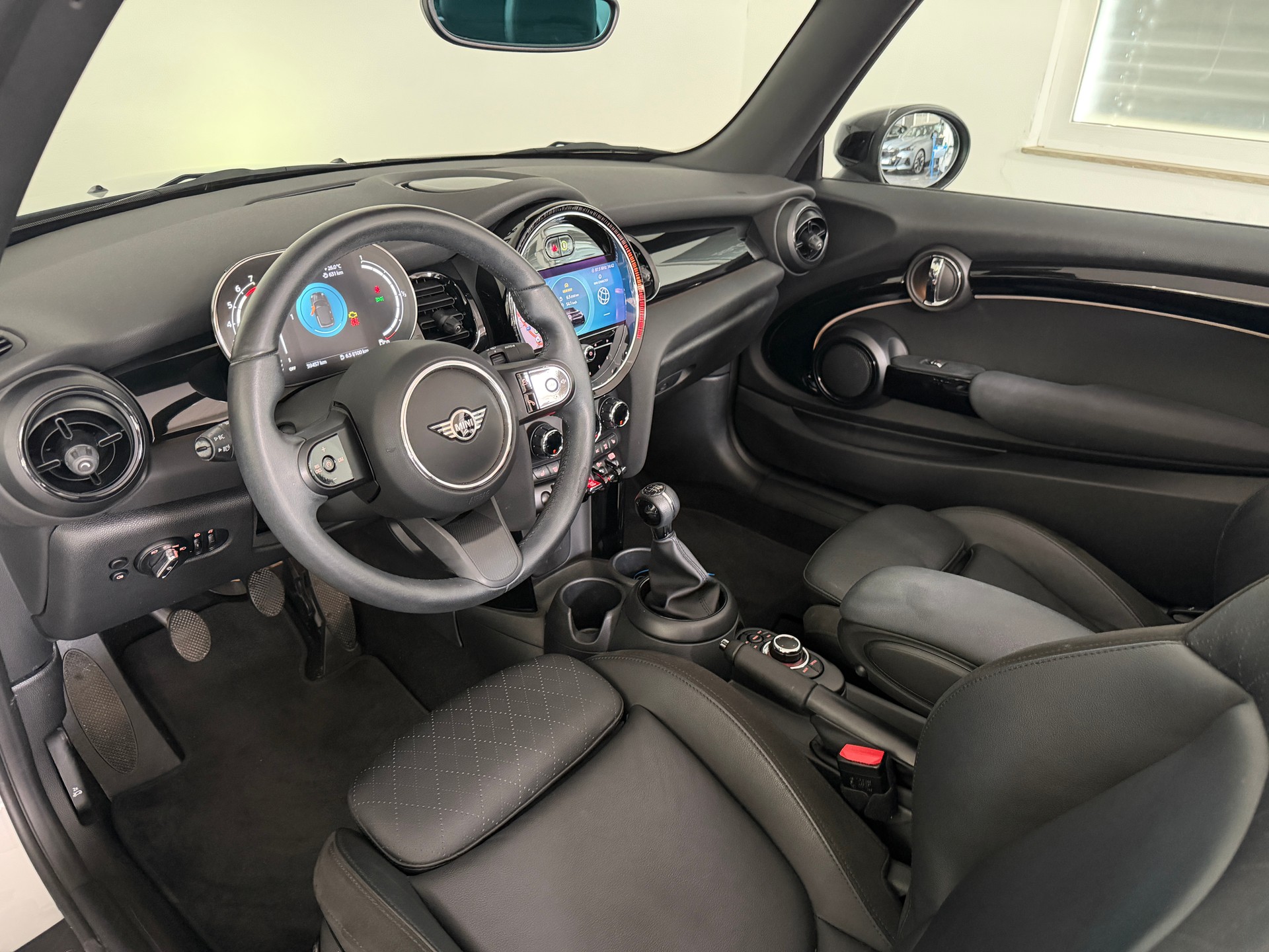 MINI Cooper S Cabriolet-image-7