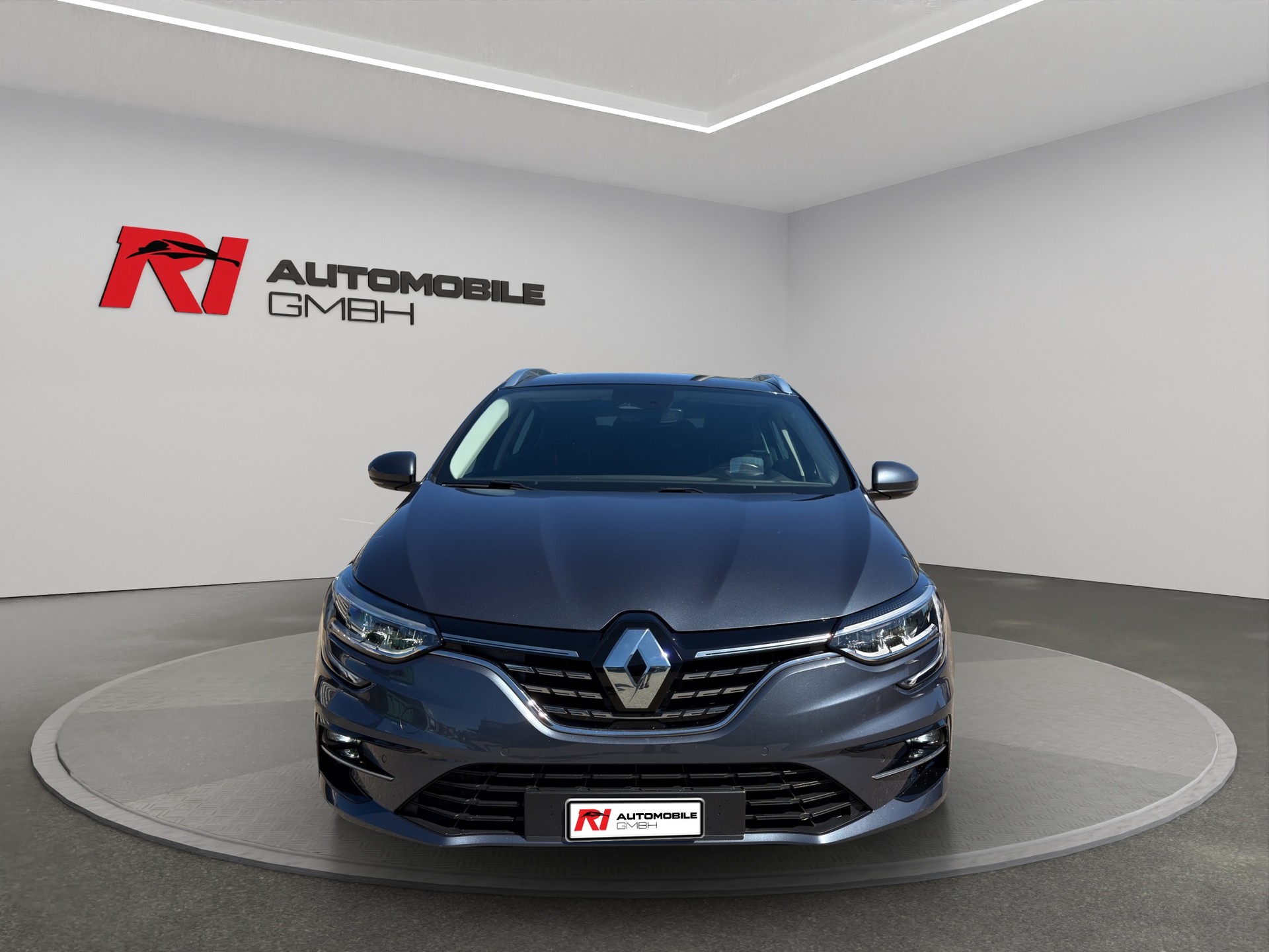 RENAULT Mégane Grandtour 1.5 dCi Intens EDC-showroom-element-1
