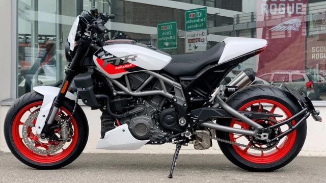 INDIAN FTR 1200 Sport-image-13