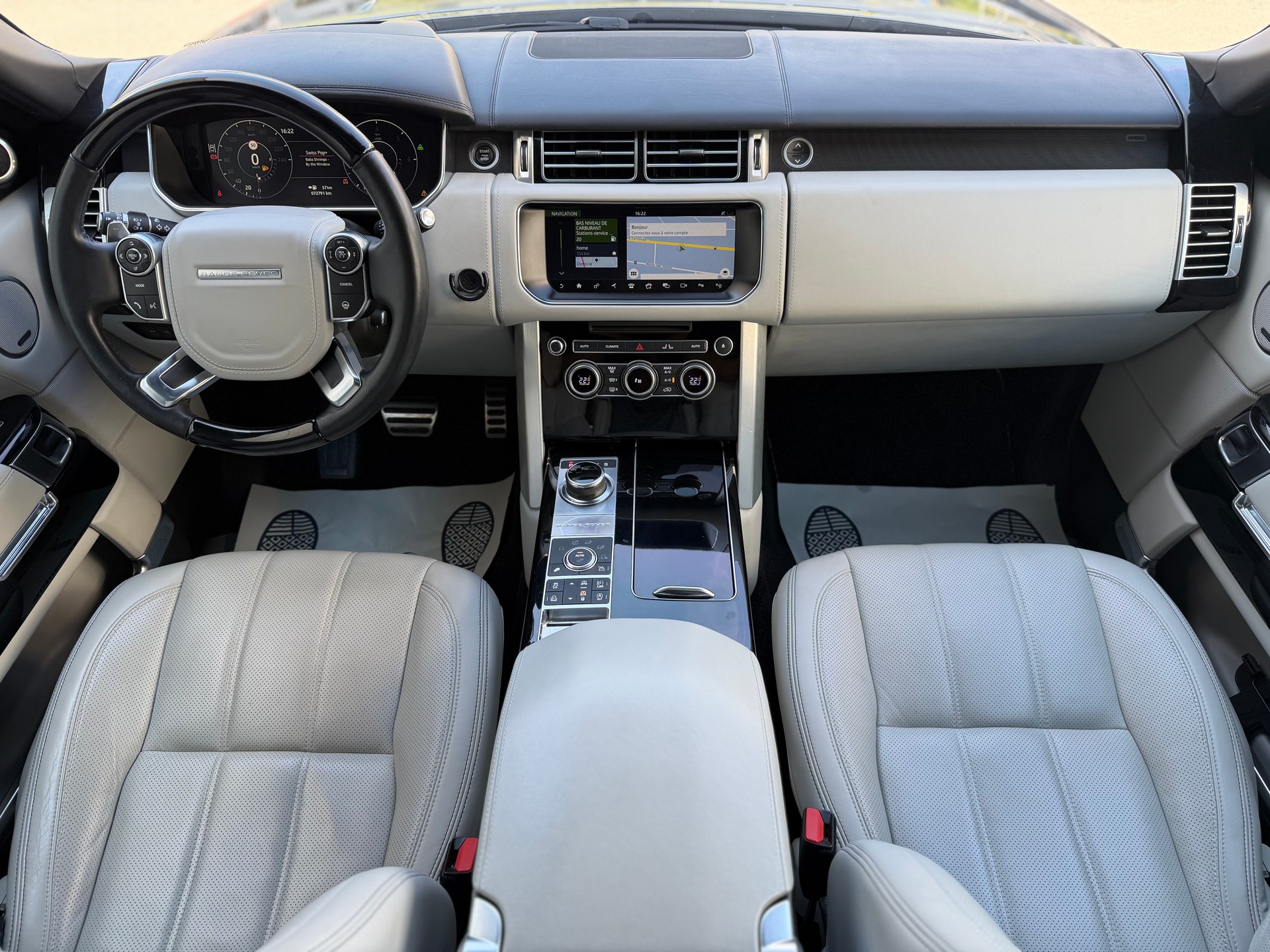 LAND ROVER Range Rover 4.4 SDV8 Autobiography Automatic-image-9