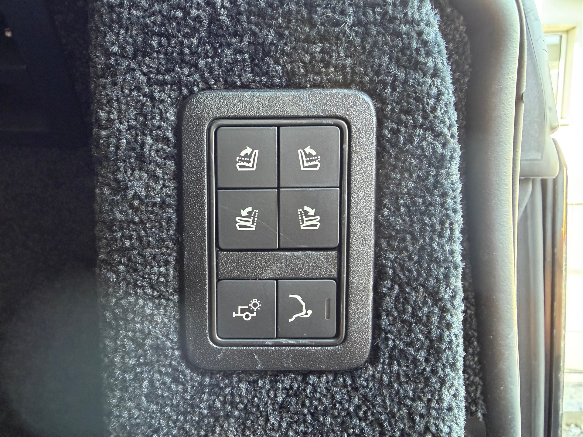 LAND ROVER Range Rover 4.4 SDV8 Autobiography Automatic-image-14