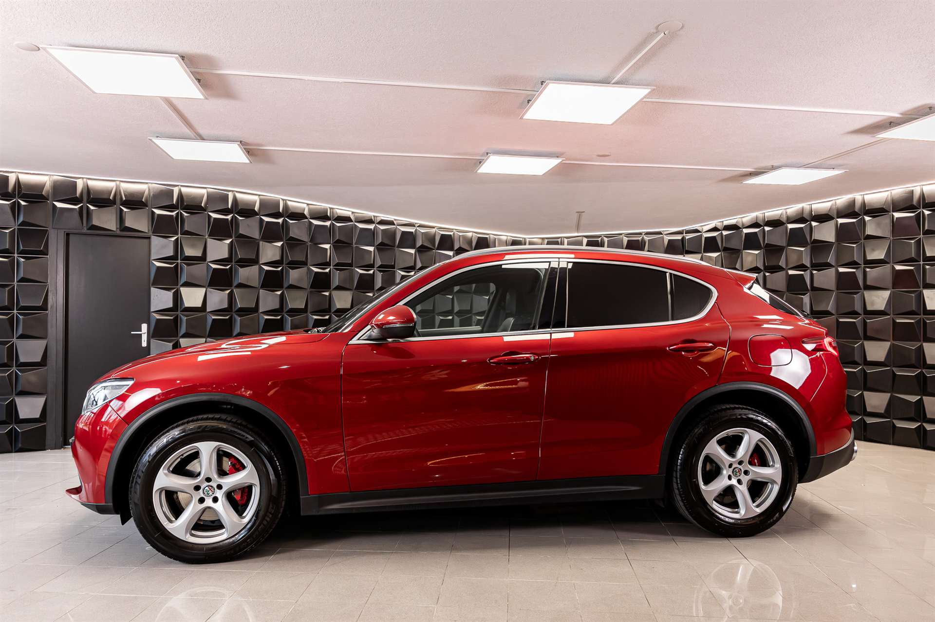 ALFA ROMEO Stelvio 2.2 JTDM Super Q4 Automatic-showroom-element-1