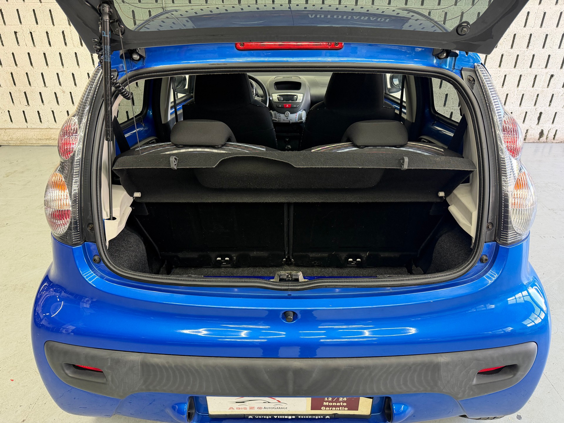 CITROEN C1 1.0i Séduction EGS-image-9