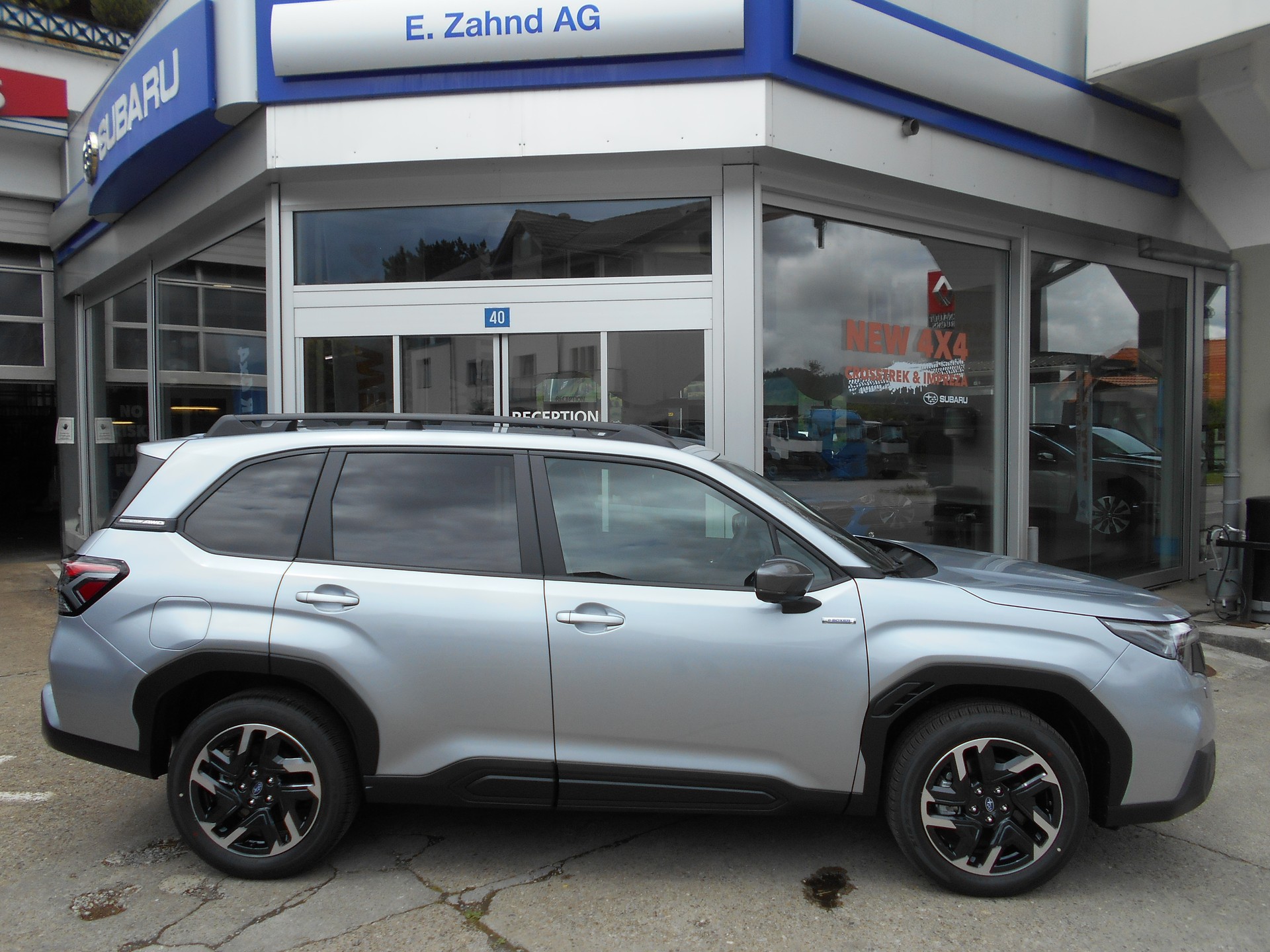 SUBARU 2.0i e-Boxer Swiss Plus Lineartronic