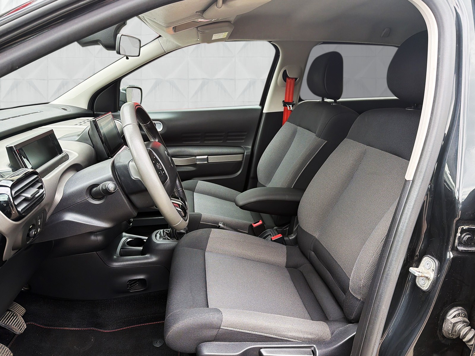 CITROEN C4 Cactus 1.2 e-THP Rip Curl-image-7