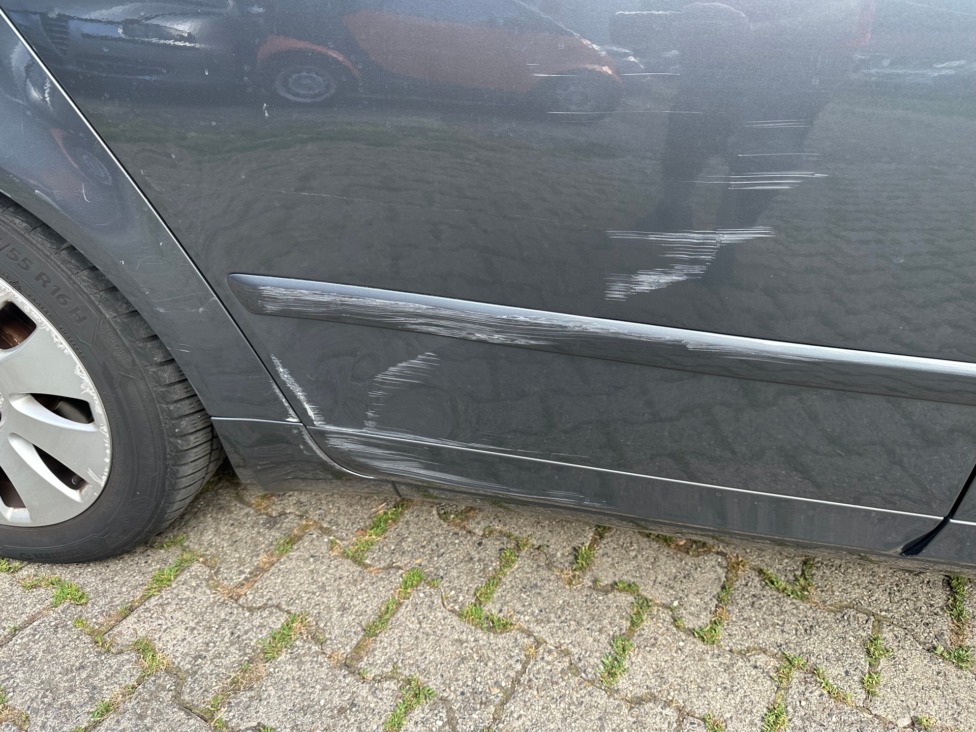 AUDI A4 Avant 3.0 V6 TDI quattro FIXPREIS (BETRIEBSFERIEN bis 09.08.26)-showroom-element-1