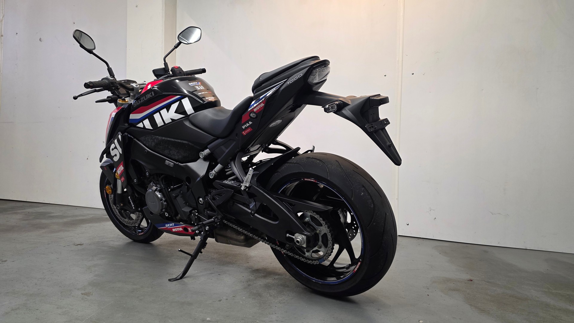 SUZUKI GSX-S 1000-image-3