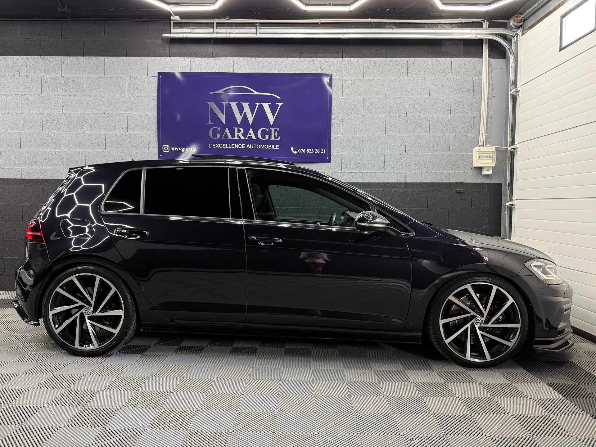 VW Golf 2.0 TSI R 4Motion DSG-image-7