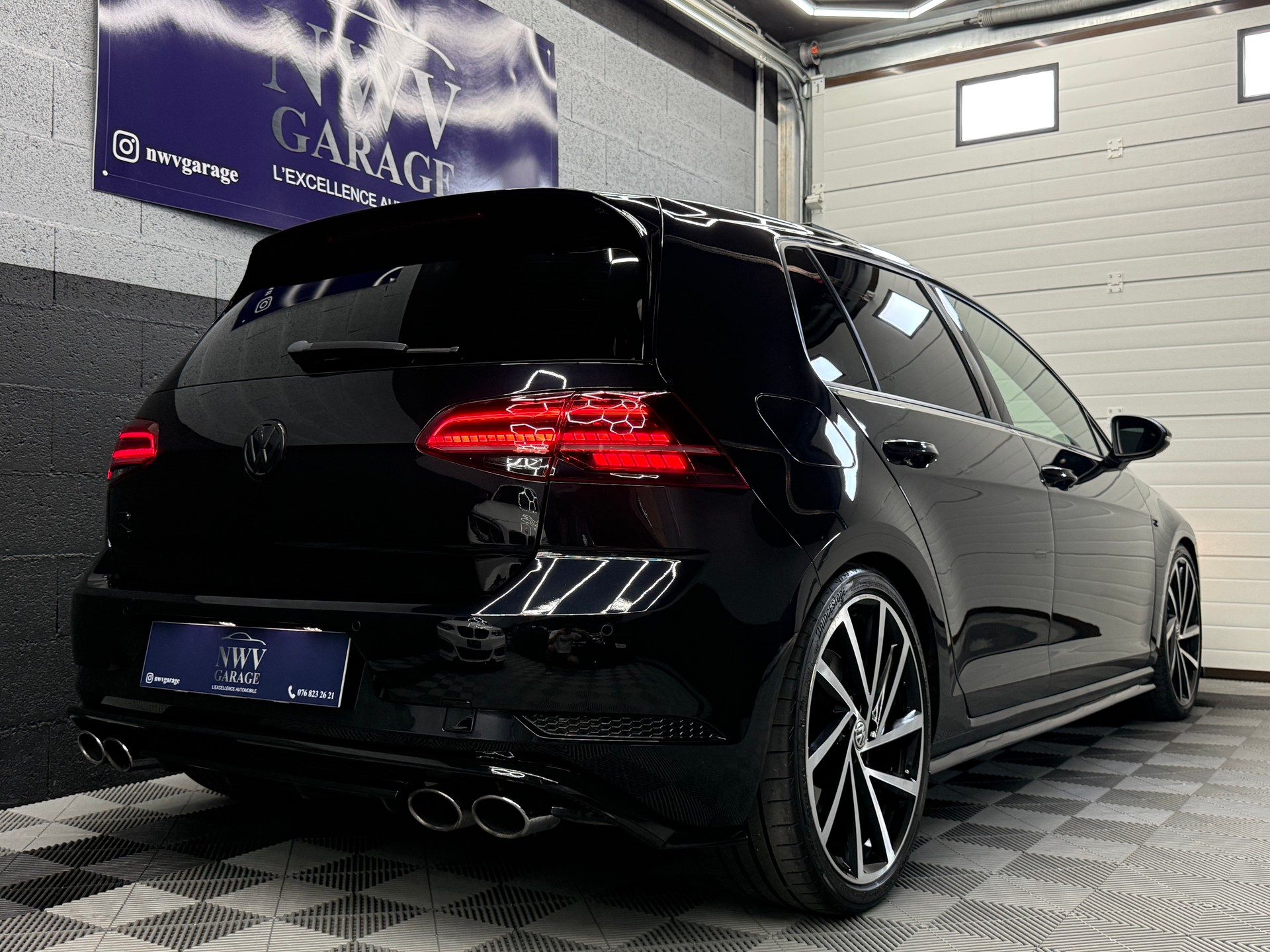 VW Golf 2.0 TSI R 4Motion DSG-image-6
