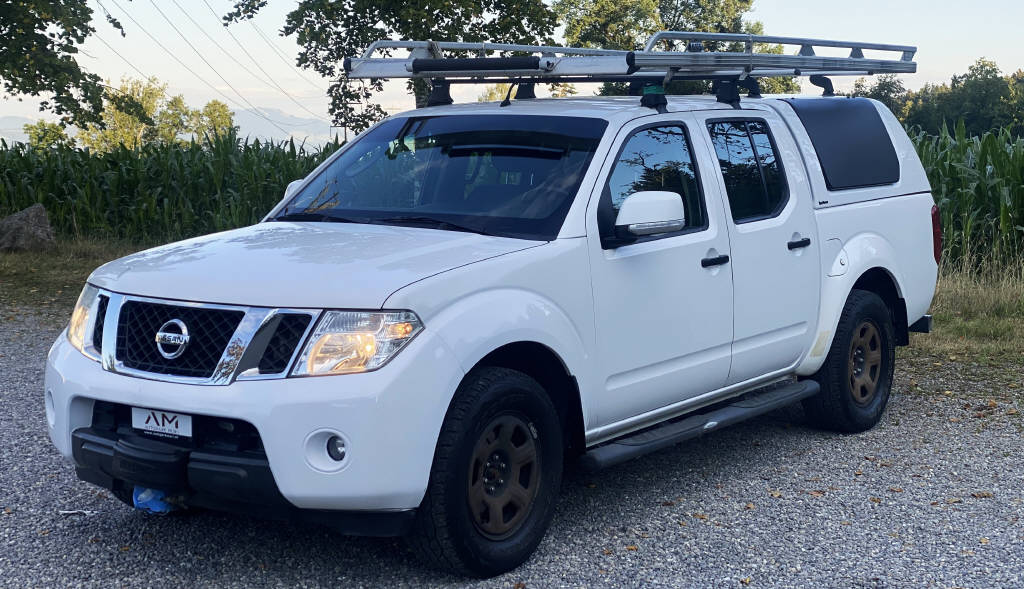 NISSAN Navara 2.5 dCi Double Cab SE