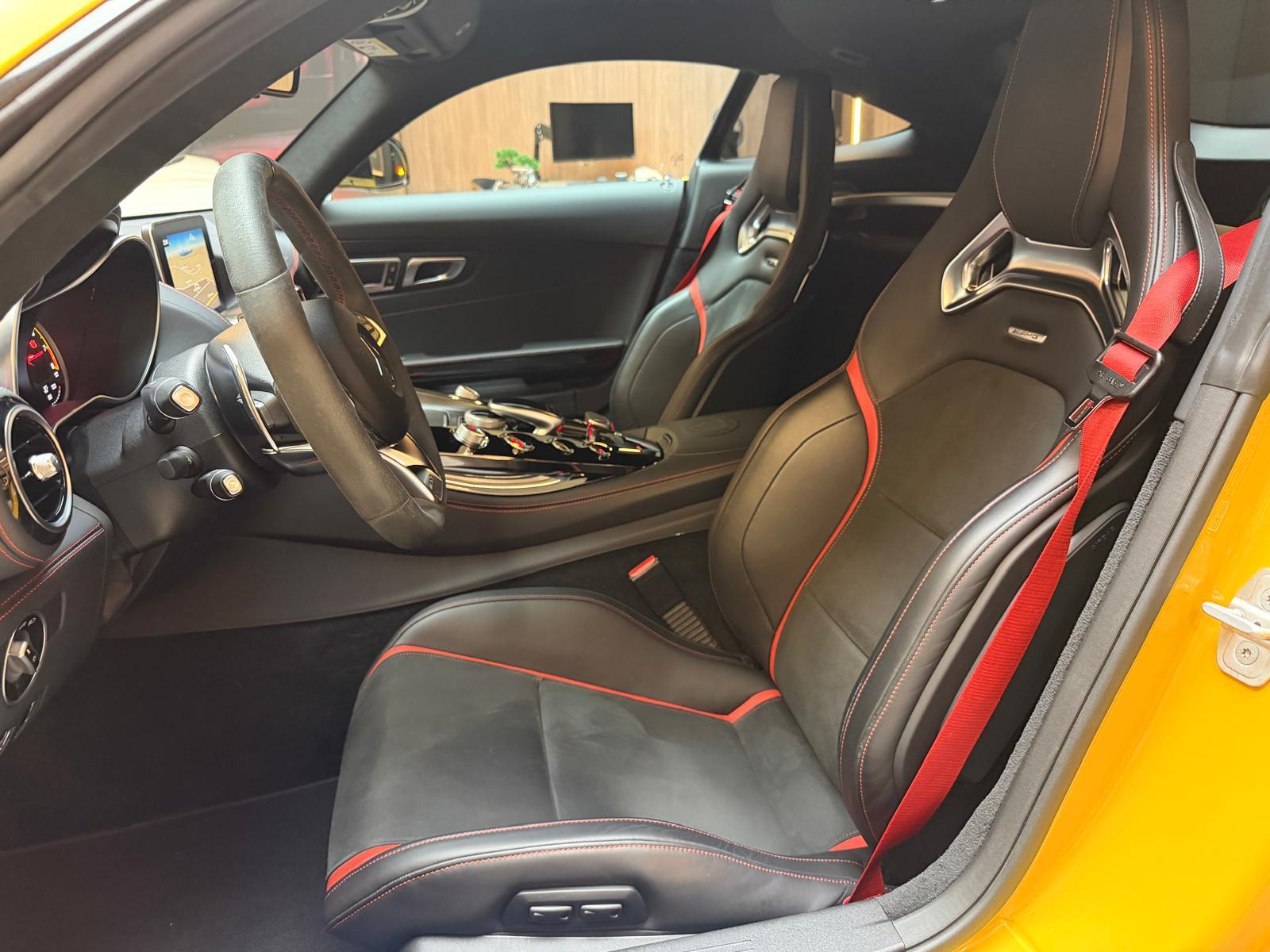 MERCEDES-BENZ AMG GT S Coupé-image-16