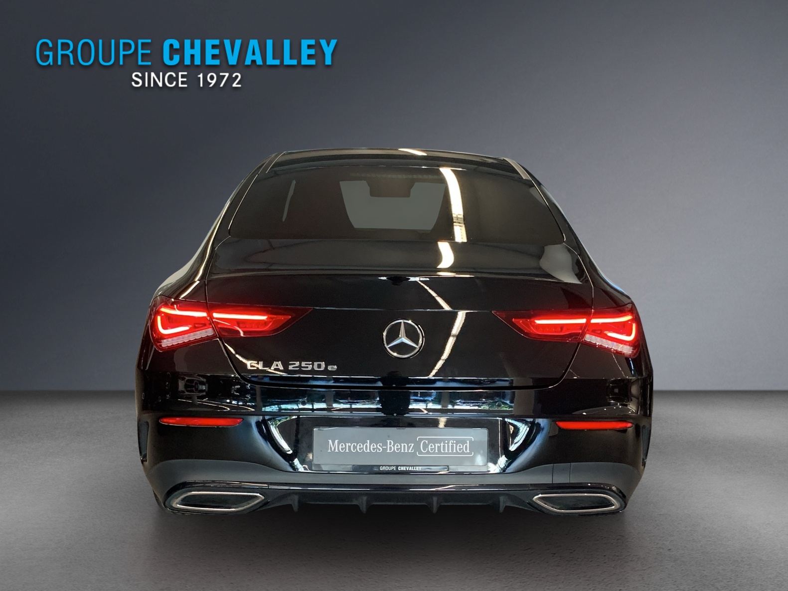 MERCEDES-BENZ CLA 250 e AMG Line-image-4