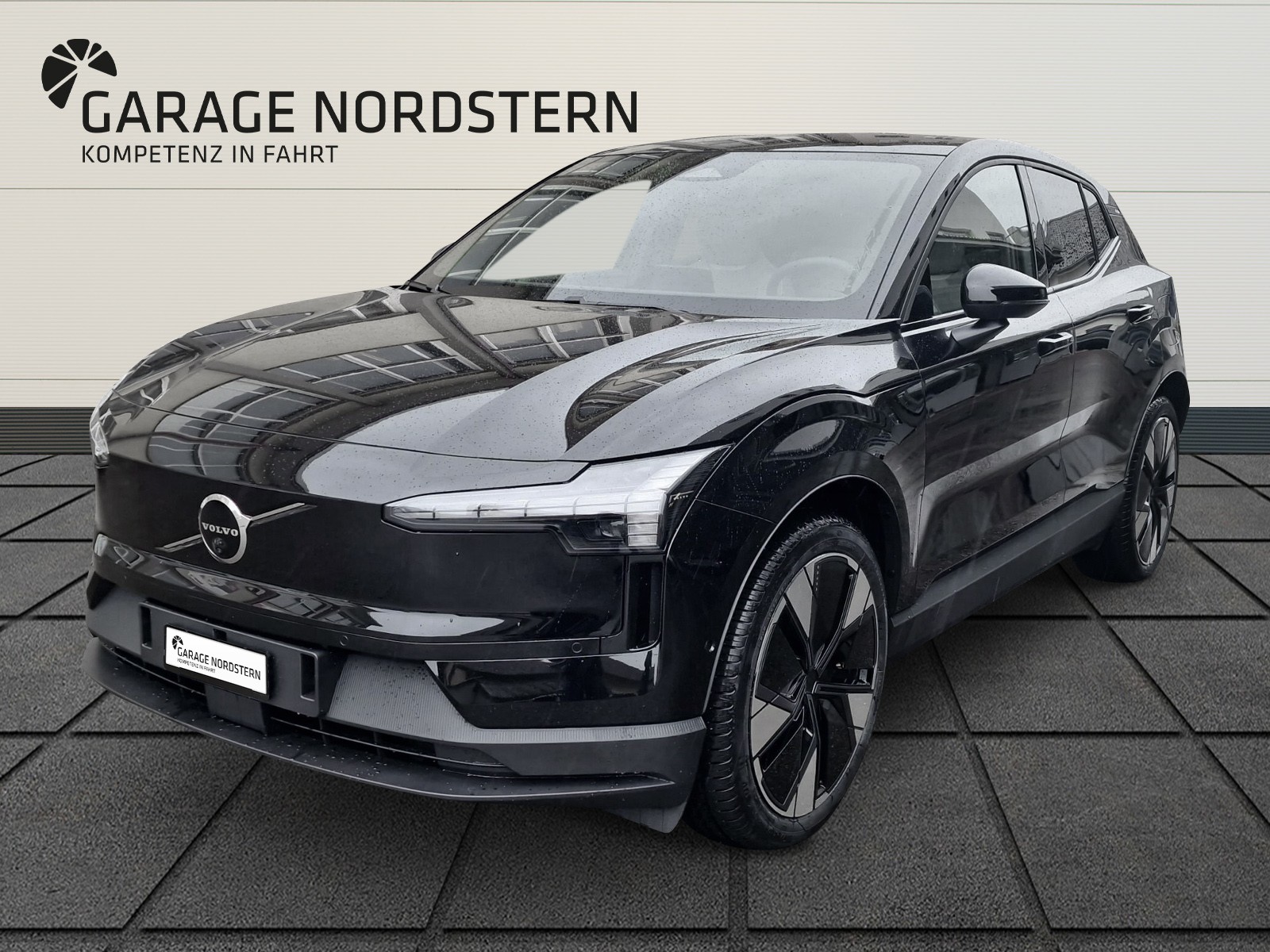 VOLVO EX30 E60 Twin Ultra Performance AWD
