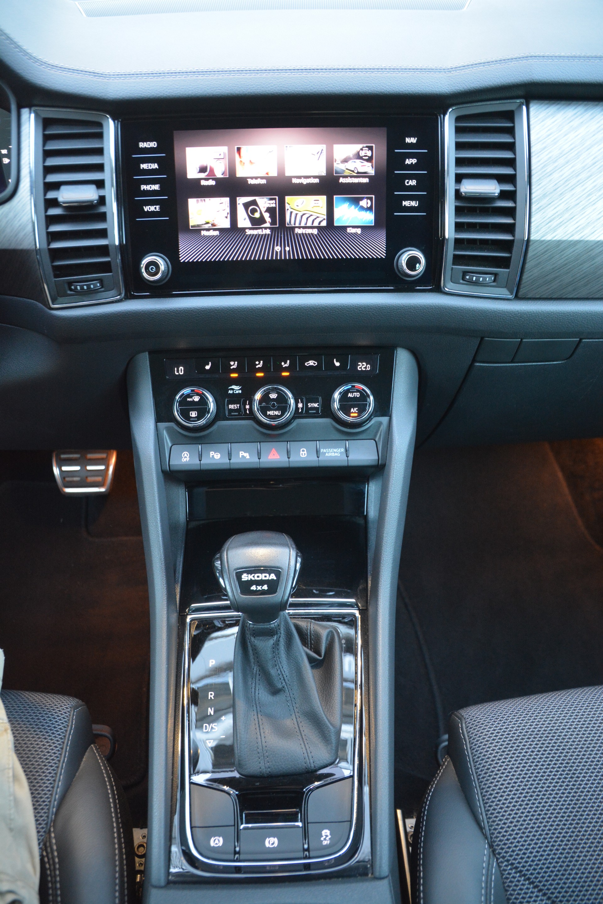 SKODA Kodiaq 2.0 TSI 4x4 Style-image-6