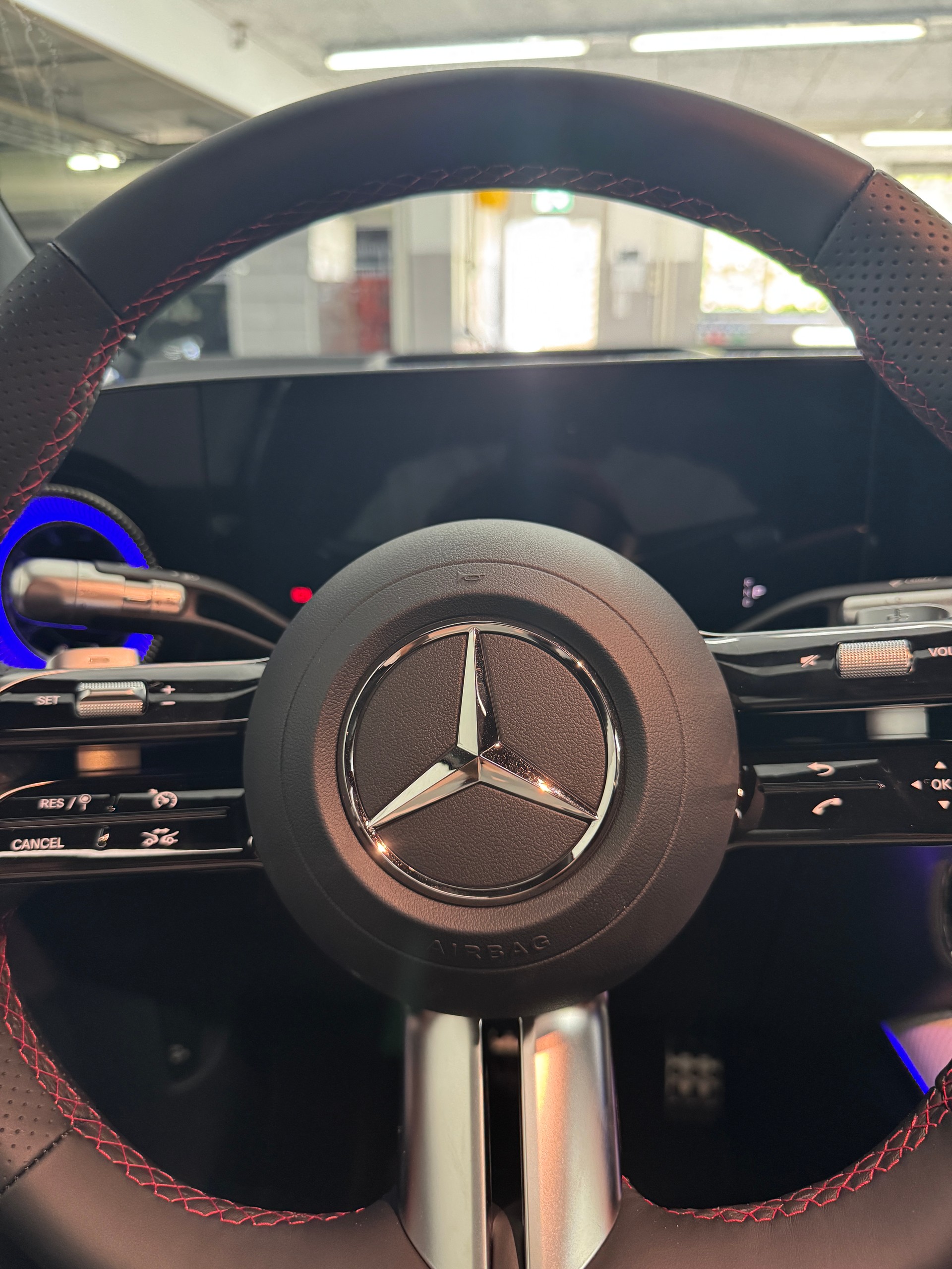 MERCEDES-BENZ GLB 200 4MATIC-image-11