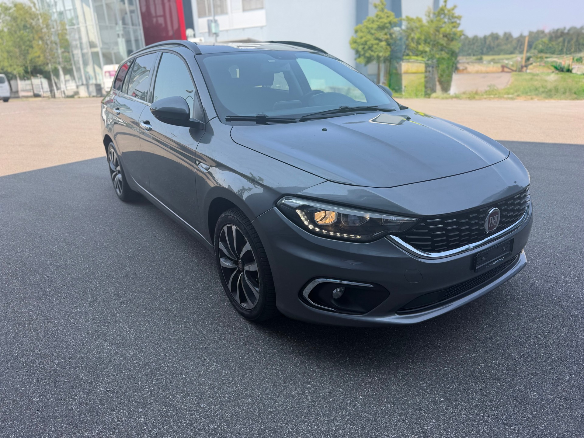 FIAT Tipo 1.6MJ Station Wagon Pop Star DCT-showroom-element-2