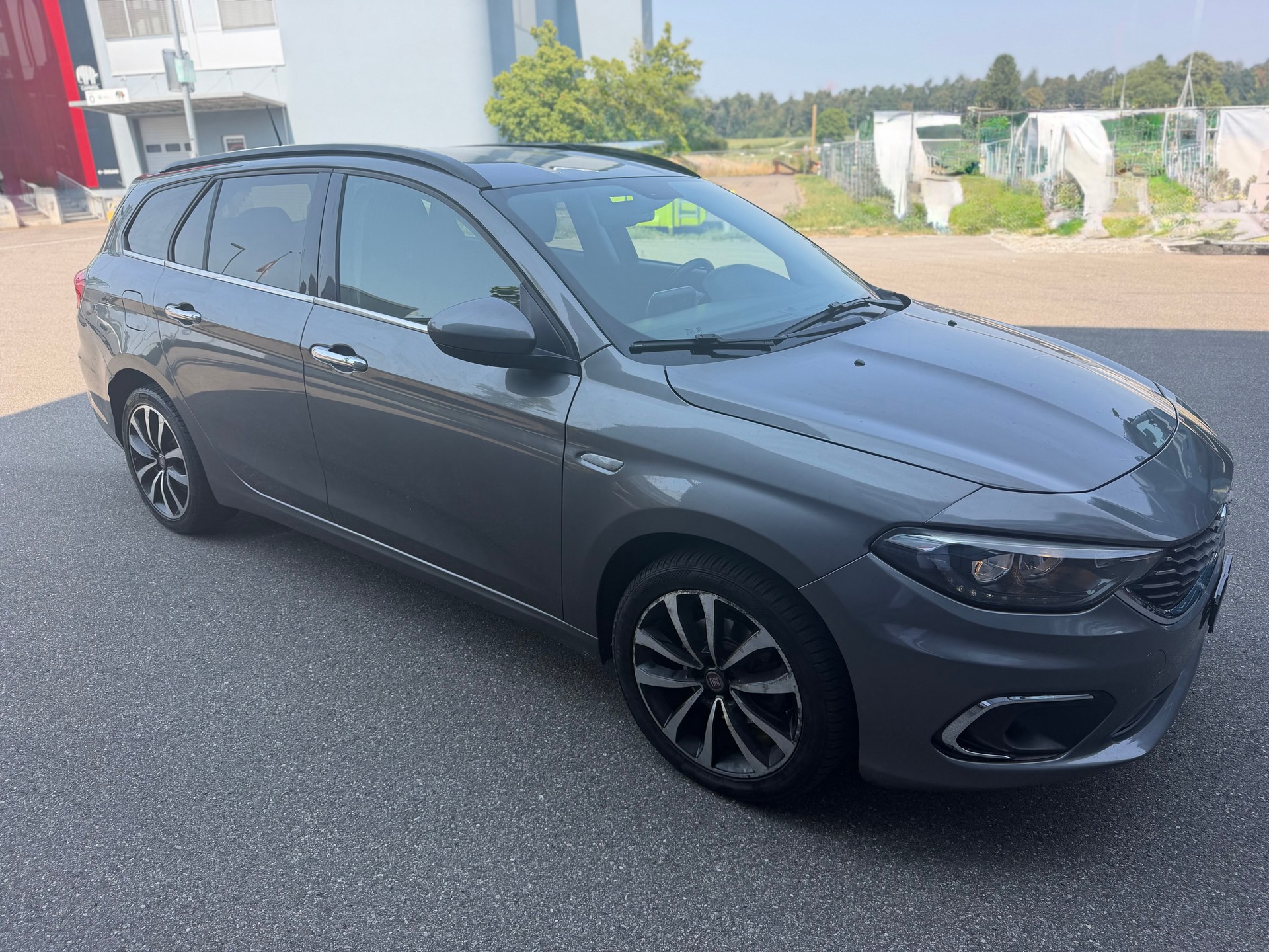FIAT Tipo 1.6MJ Station Wagon Pop Star DCT-showroom-element-3