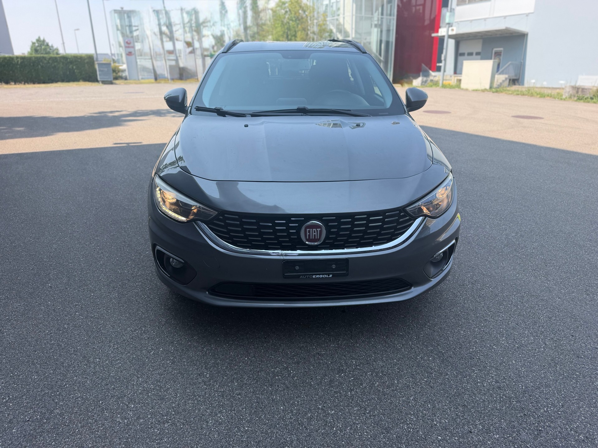 FIAT Tipo 1.6MJ Station Wagon Pop Star DCT-showroom-element-1