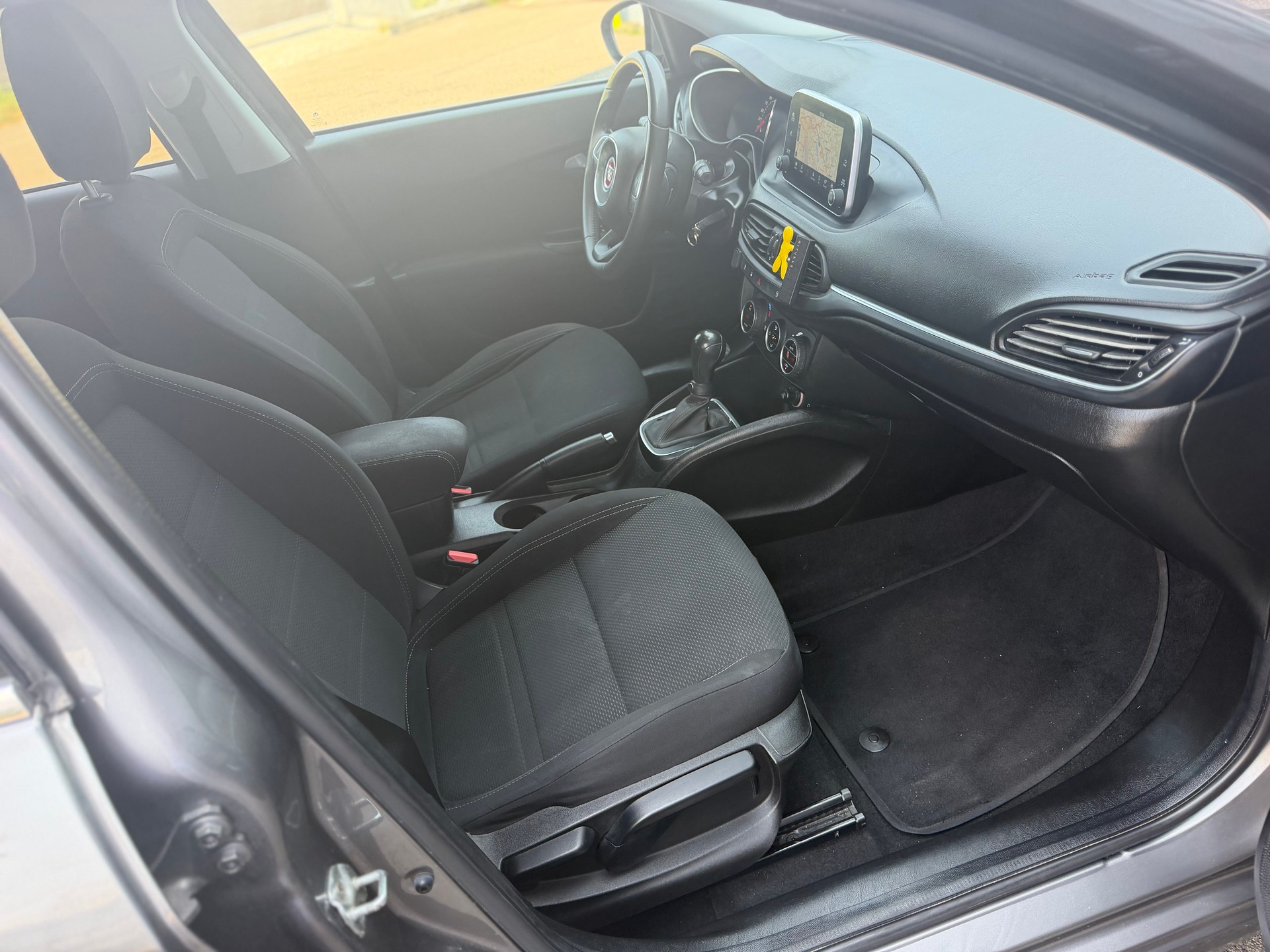 FIAT Tipo 1.6MJ Station Wagon Pop Star DCT-image-13