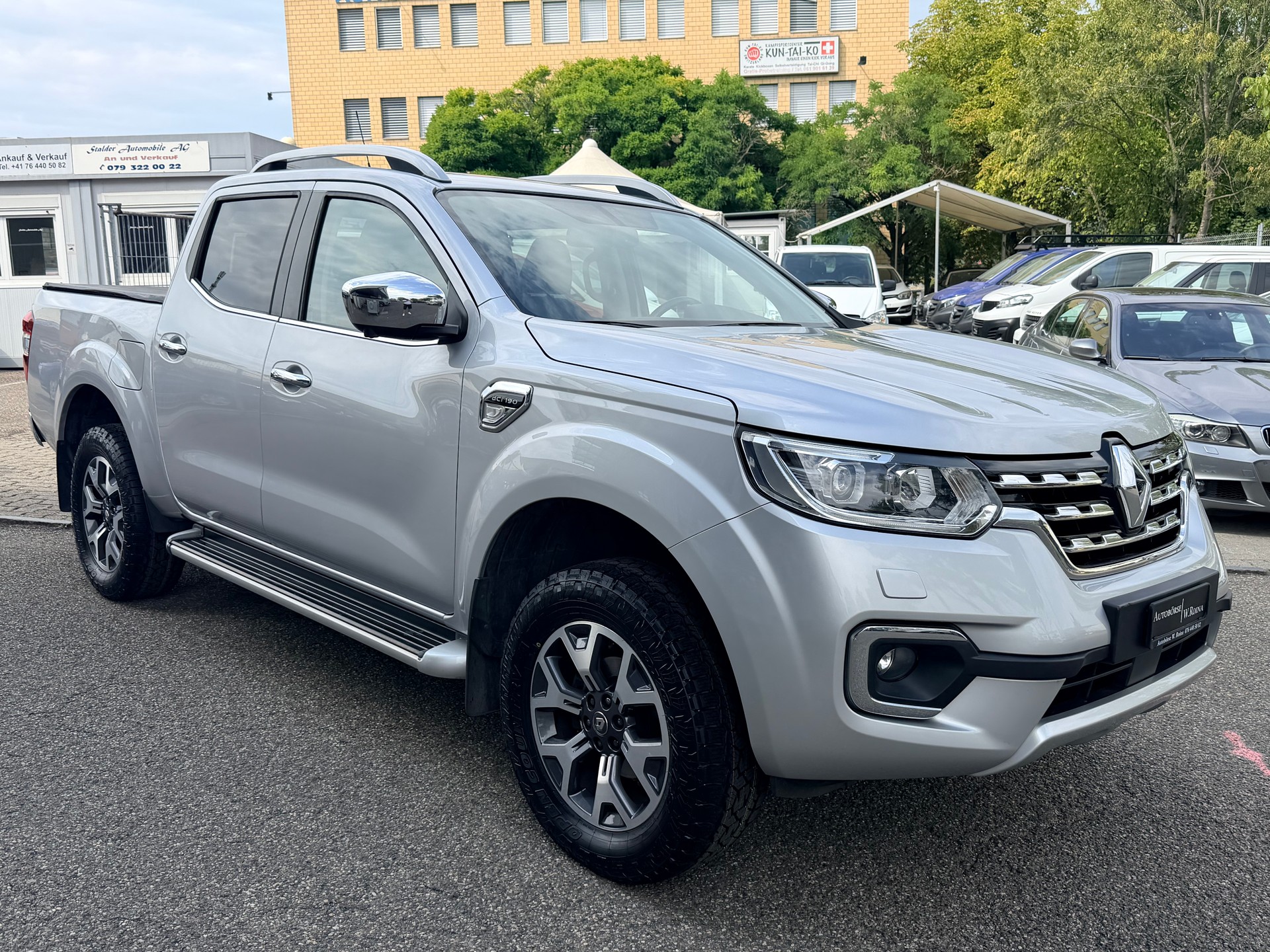 RENAULT Alaskan Doppel Cabin TwinTurbo dCi190 4WD Intens A