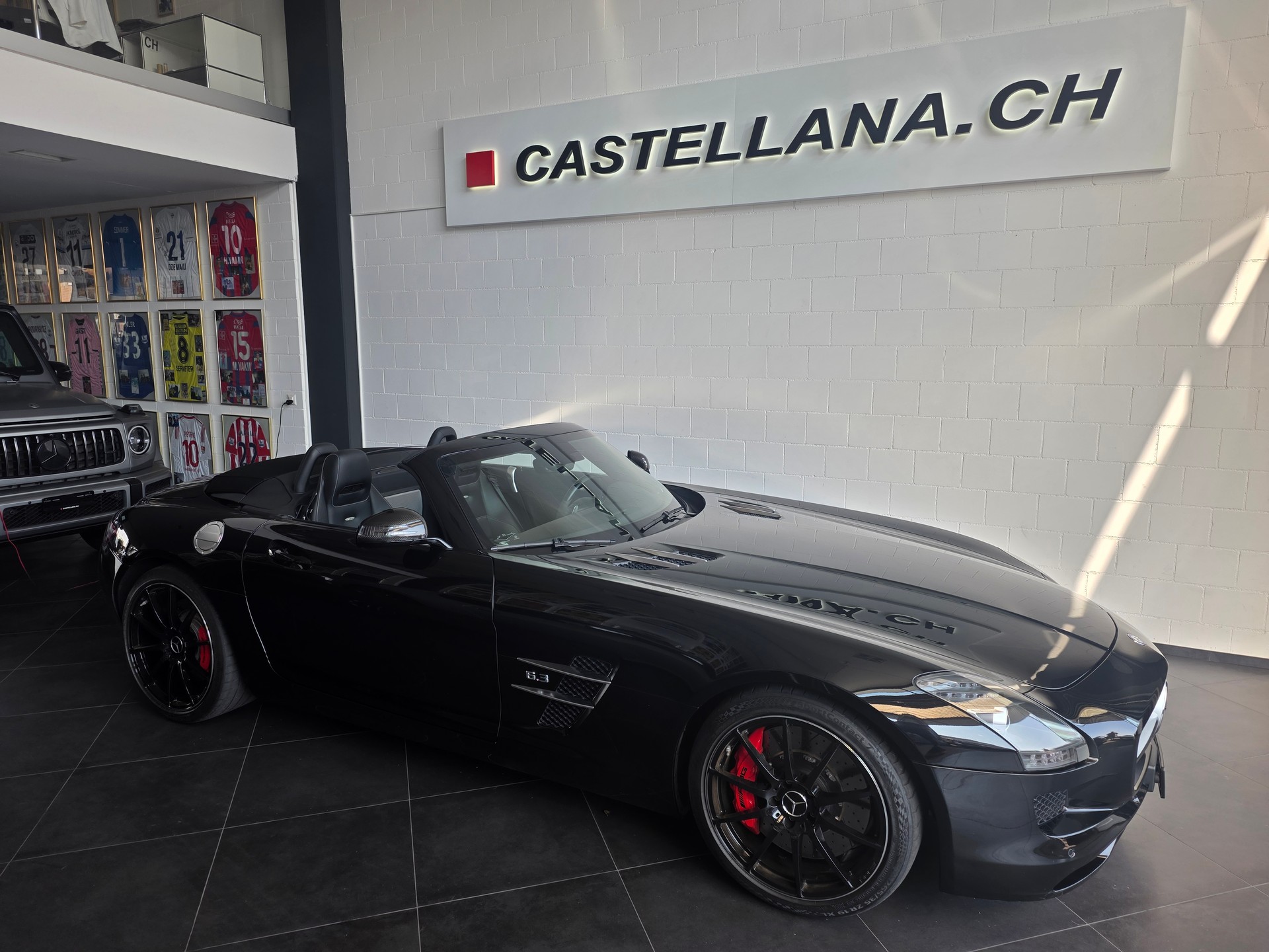 MERCEDES-BENZ SLS 63 AMG