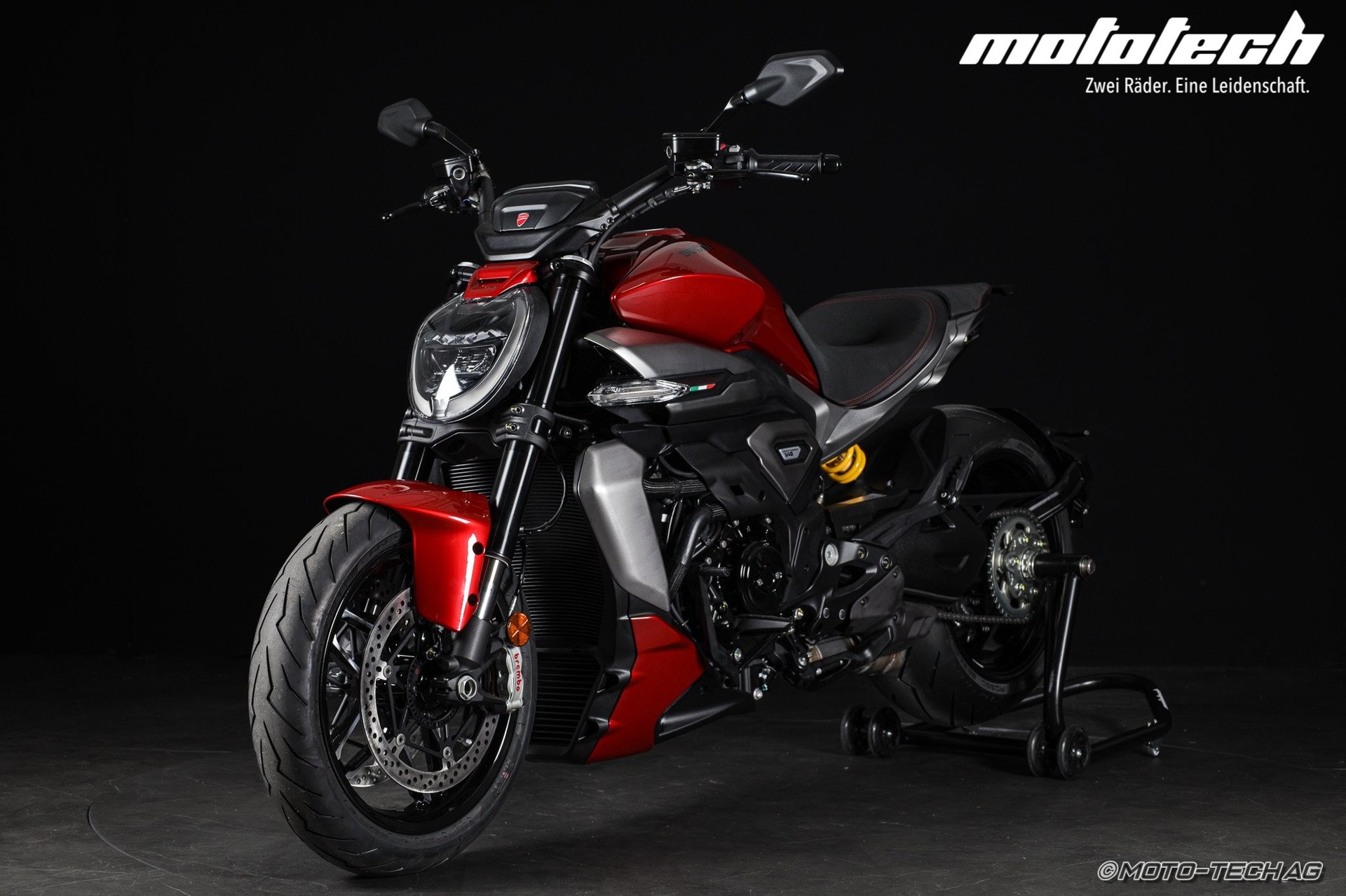 DUCATI X Diavel V4-image-5