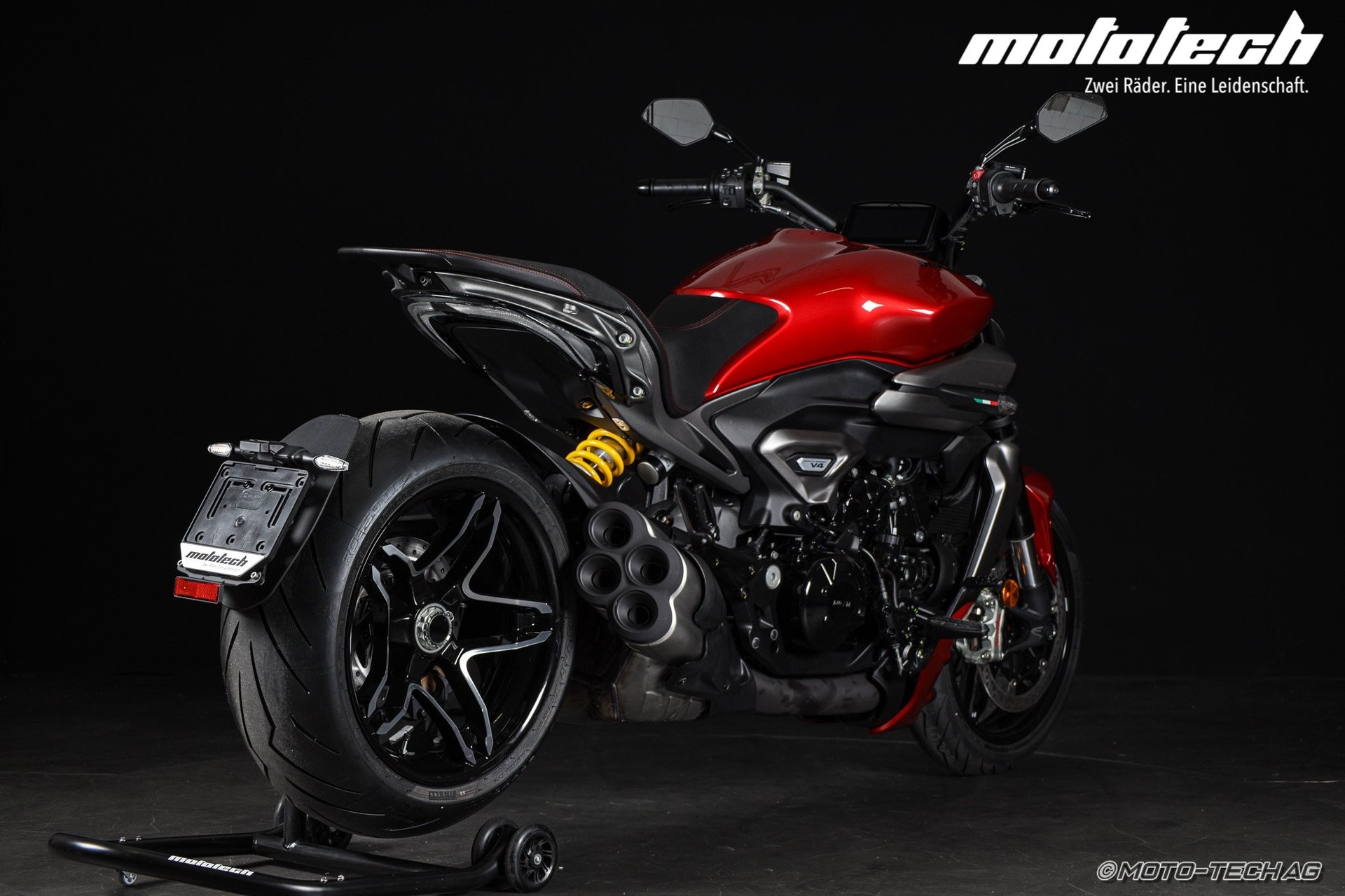 DUCATI X Diavel V4-image-2