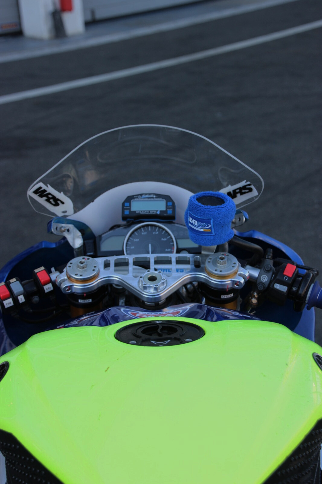 YAMAHA YZF-R6-image-5