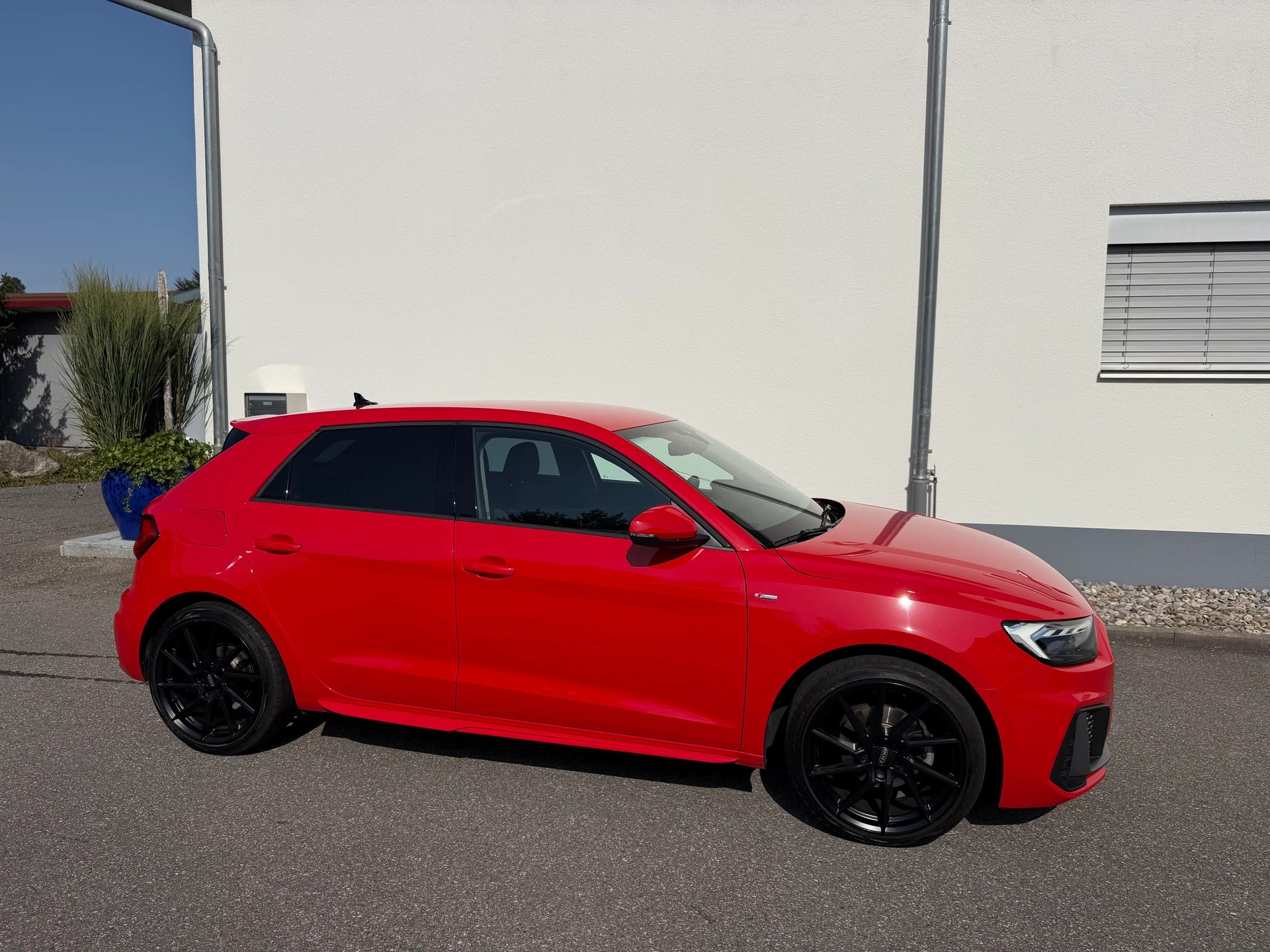 AUDI A1 Sportback 35 TFSI S Line S-tronic-showroom-element-3