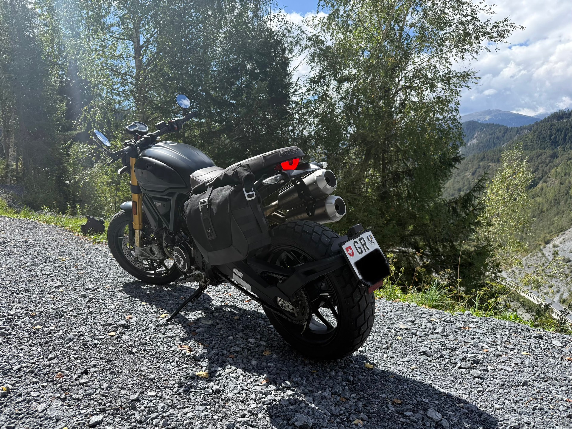 DUCATI Scrambler 1100 Sport Pro-image-1