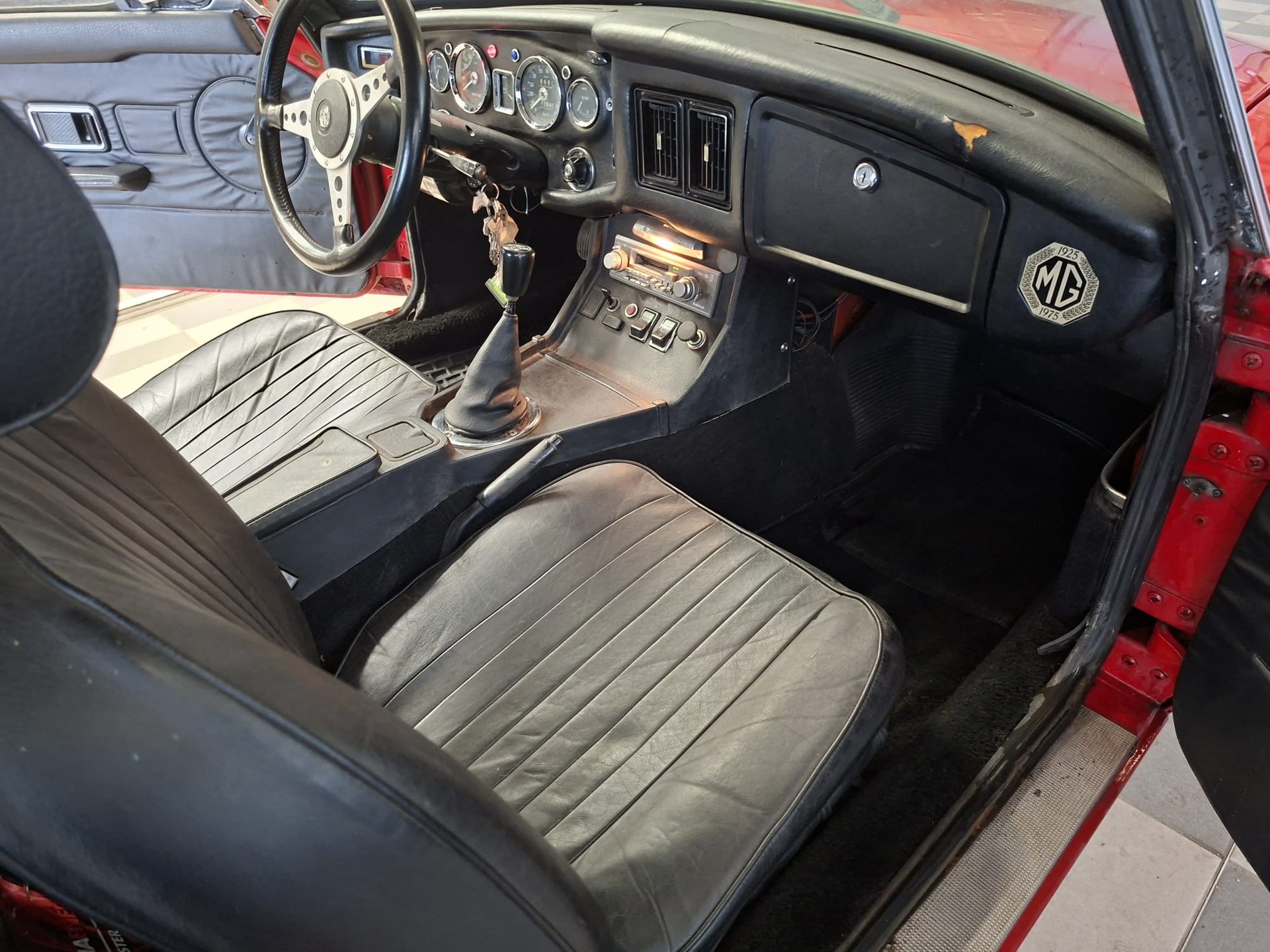 MG GT-image-4