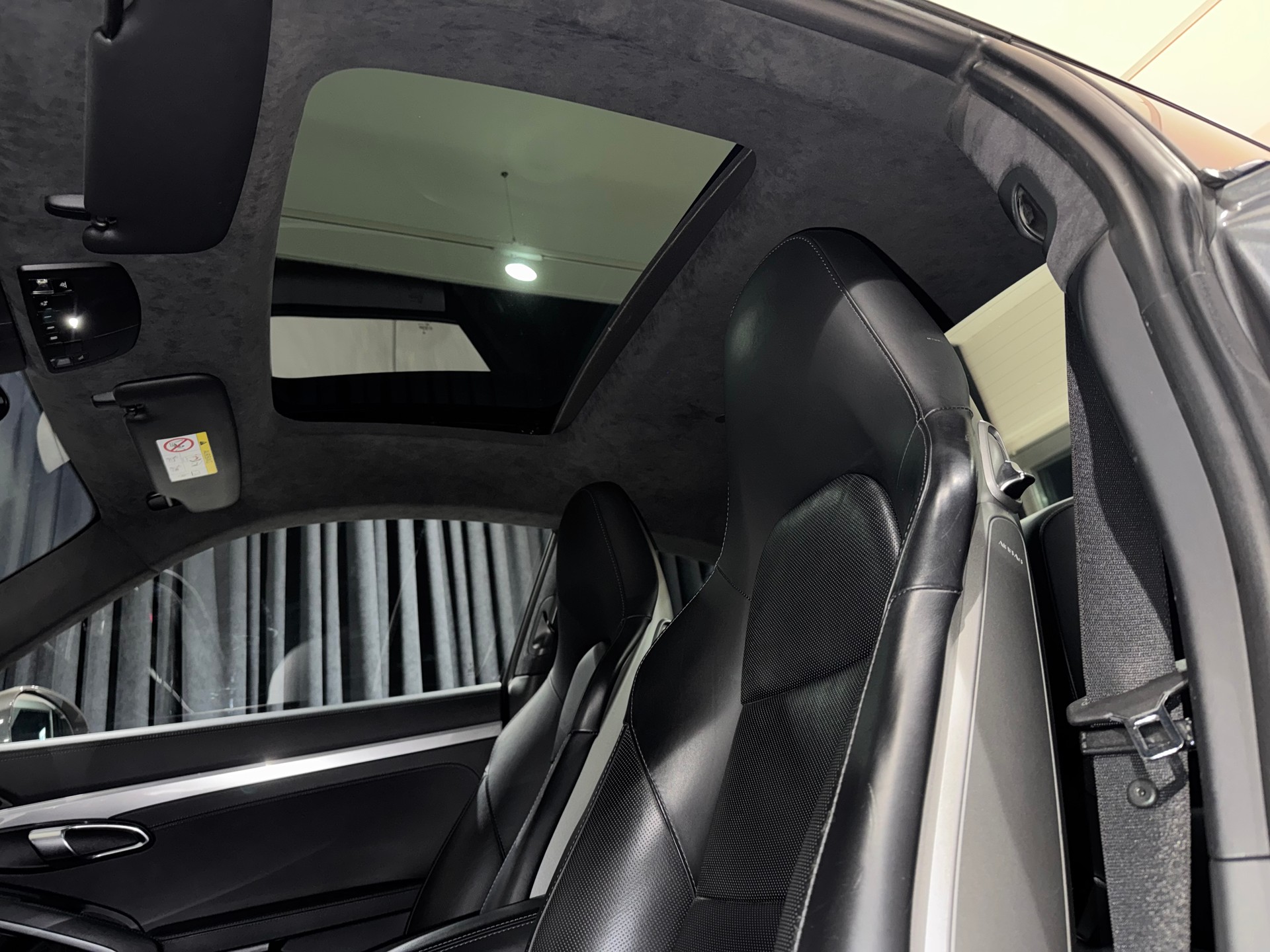 PORSCHE 911 Carrera 4S PDK | CH |-image-19