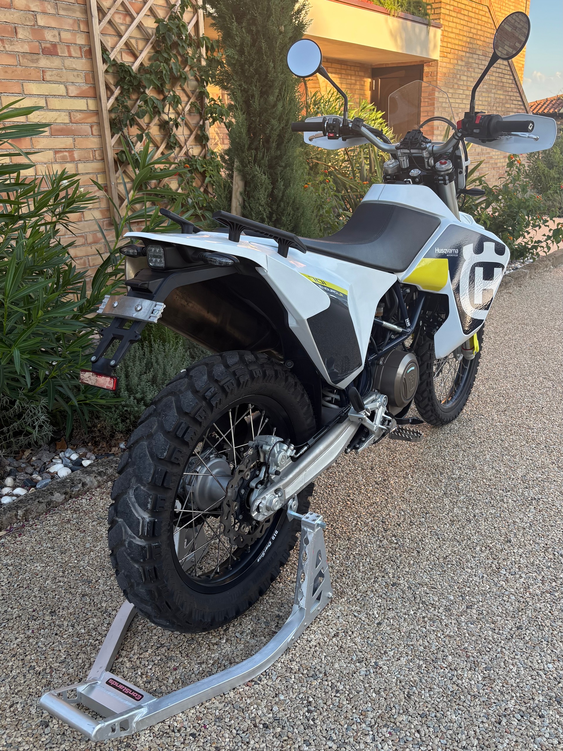 HUSQVARNA 701 Enduro Long Range-image-5