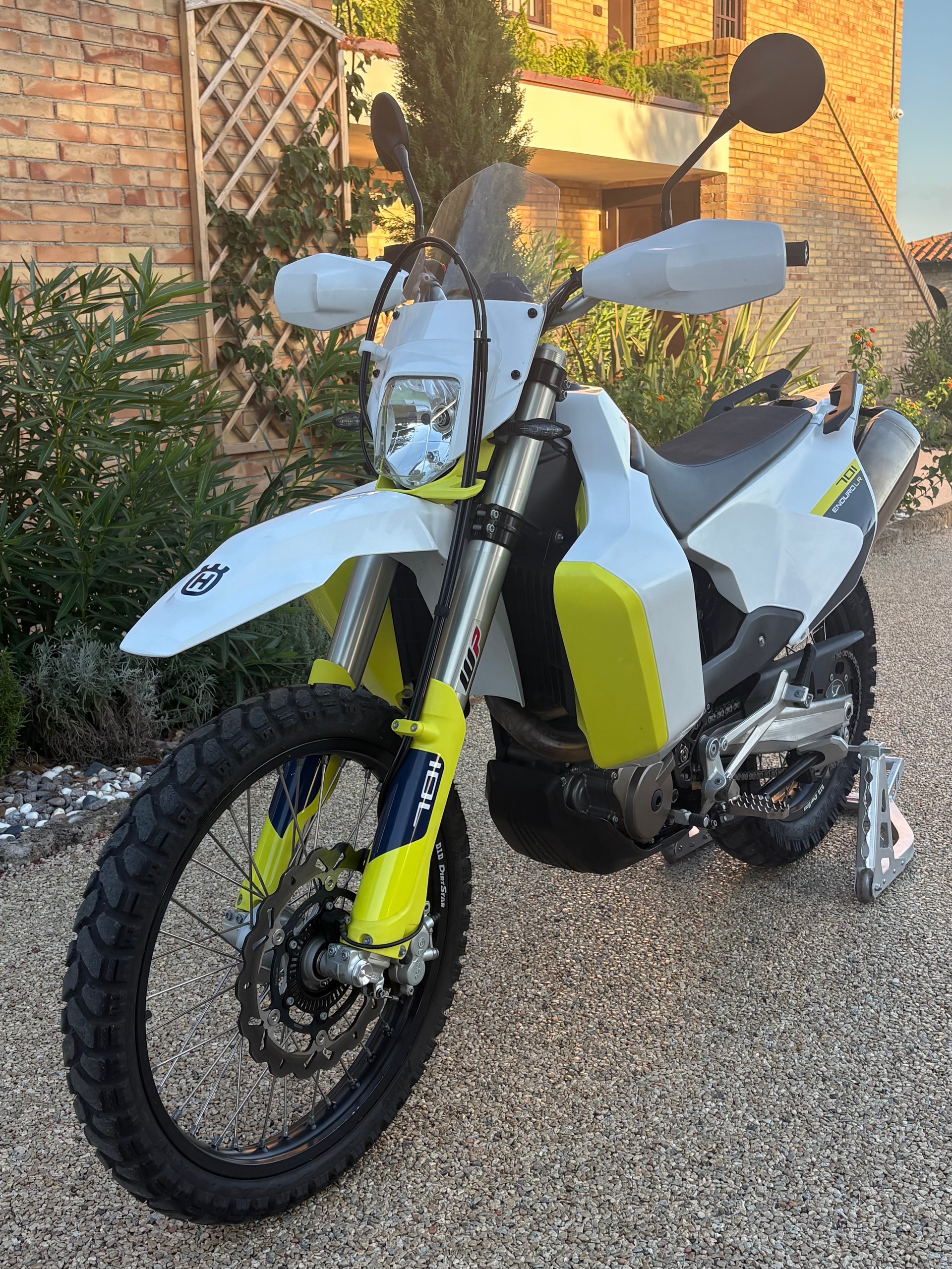 HUSQVARNA 701 Enduro Long Range-image-2