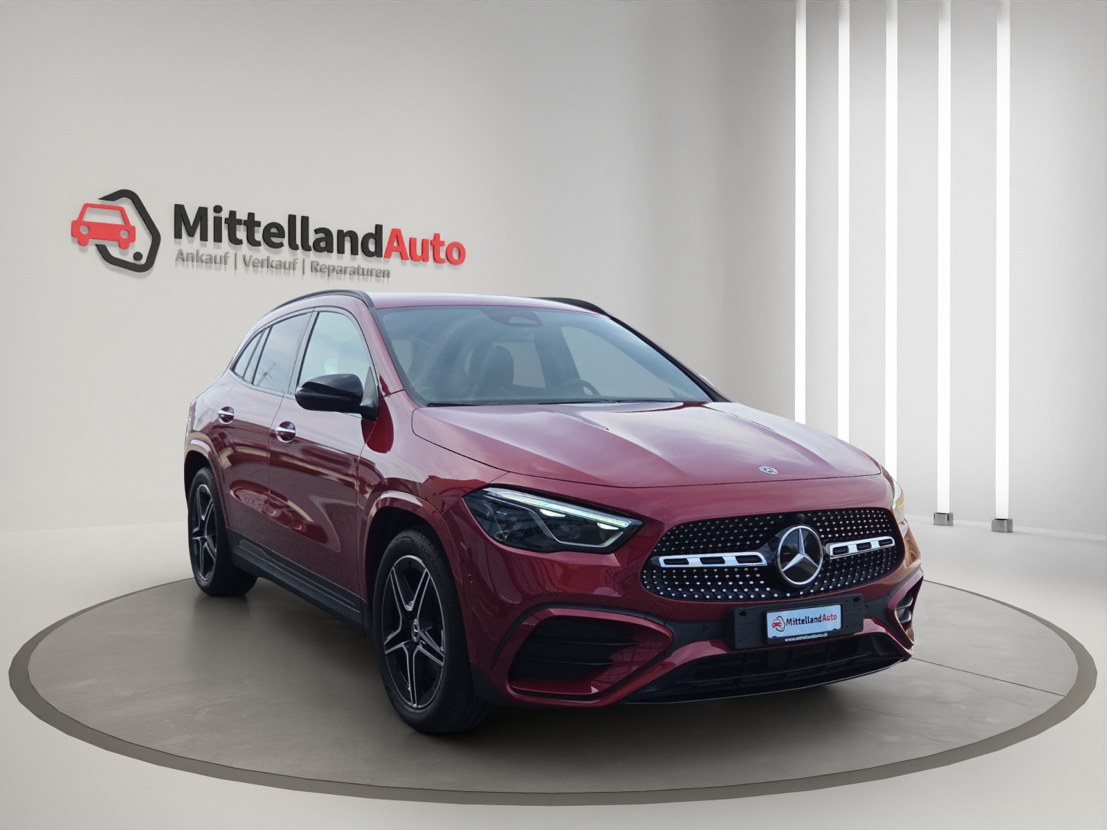 MERCEDES-BENZ GLA 200d 4Matic 8G-DCT AMG Line-showroom-element-2