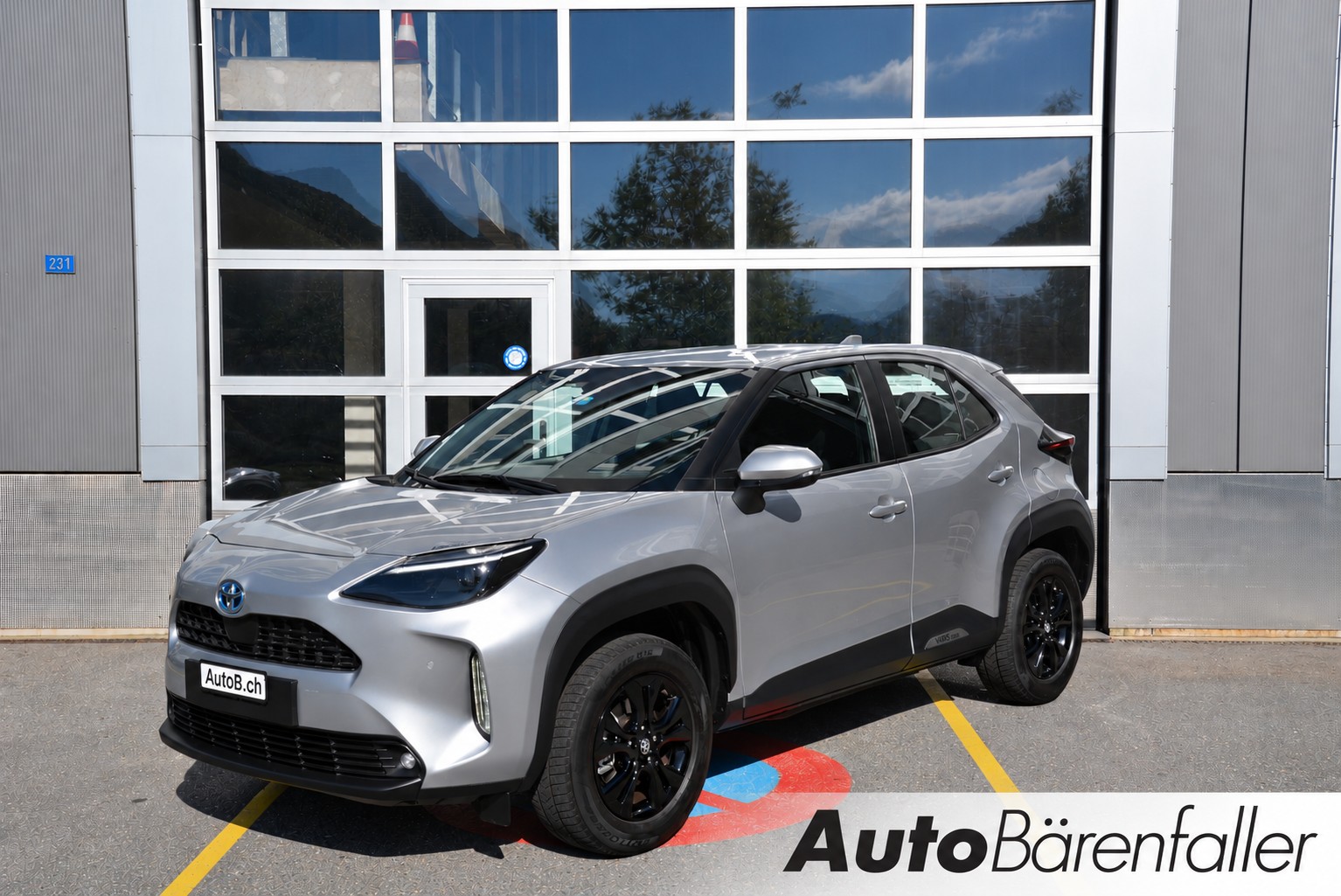 TOYOTA Yaris Cross 1.5 Trend e-CVT AWDi