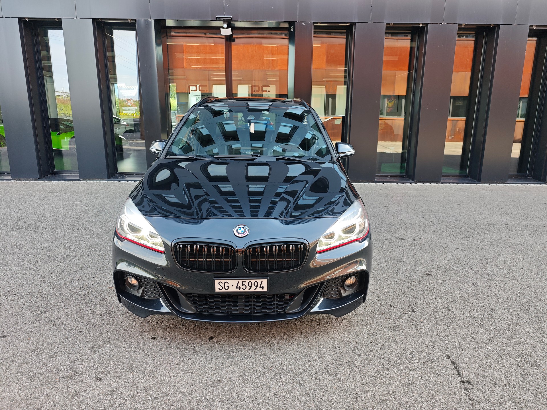 BMW 220d xDrive M-Sport SAG-image-1