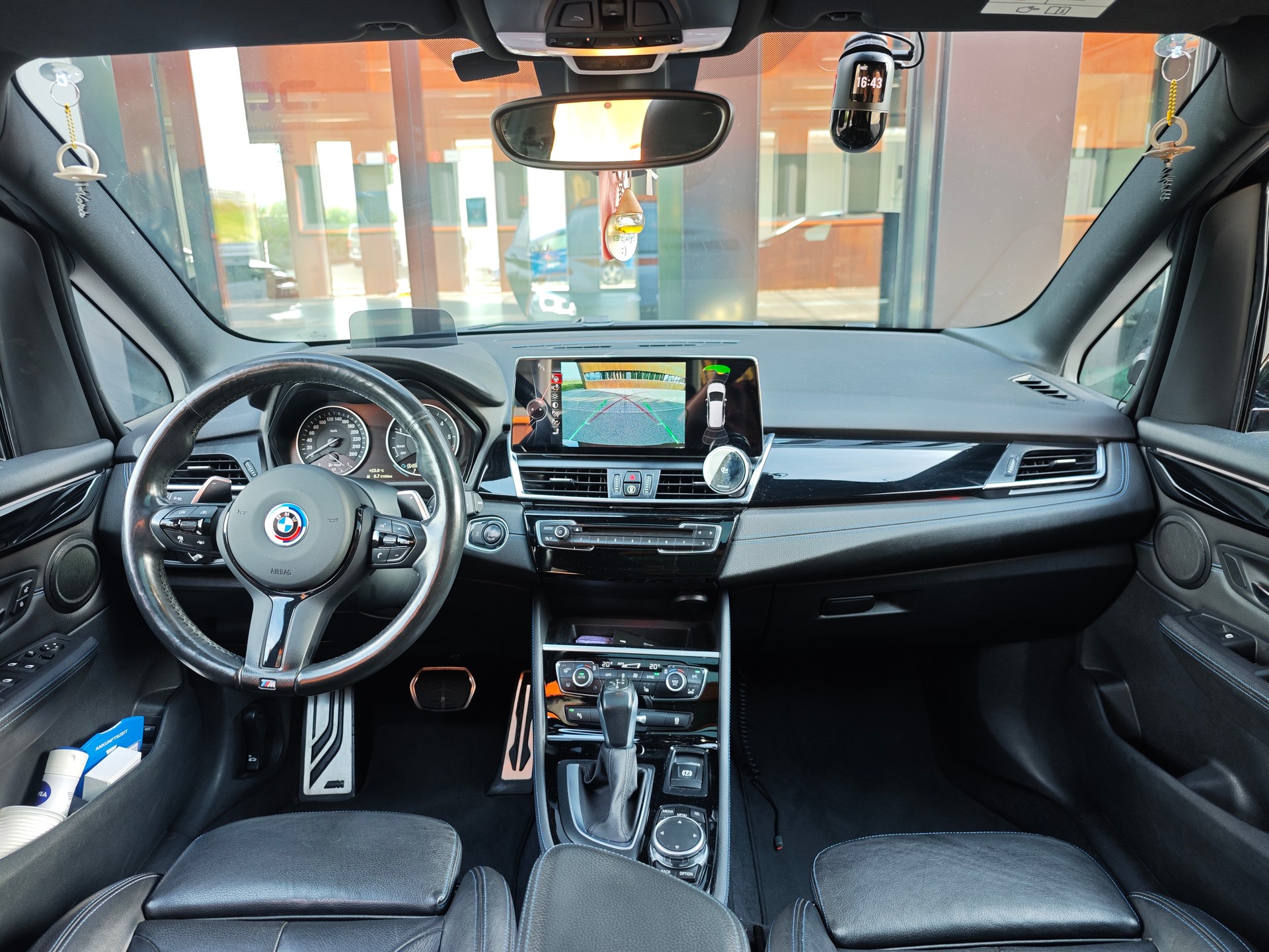 BMW 220d xDrive M-Sport SAG-image-9