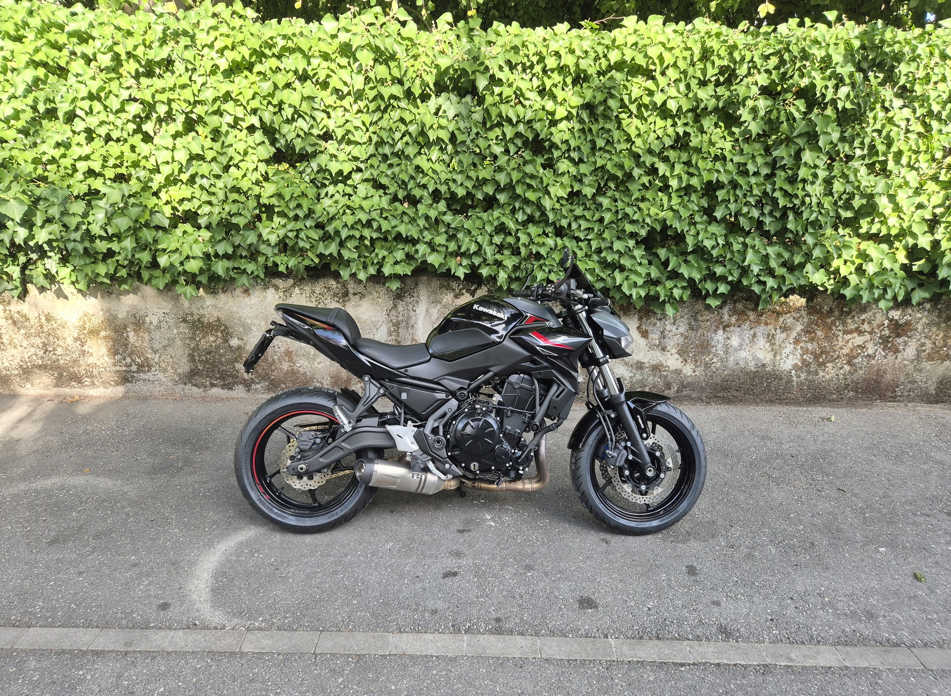 KAWASAKI Z 650 (35kW)-image-0
