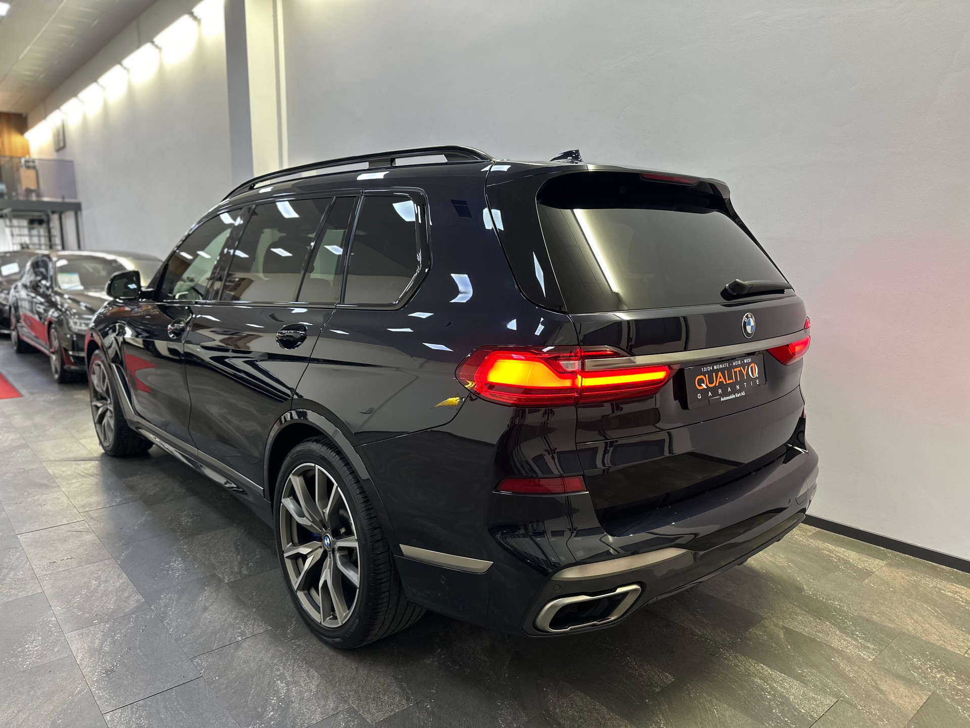BMW X7 xDrive M50i Steptronic-image-4