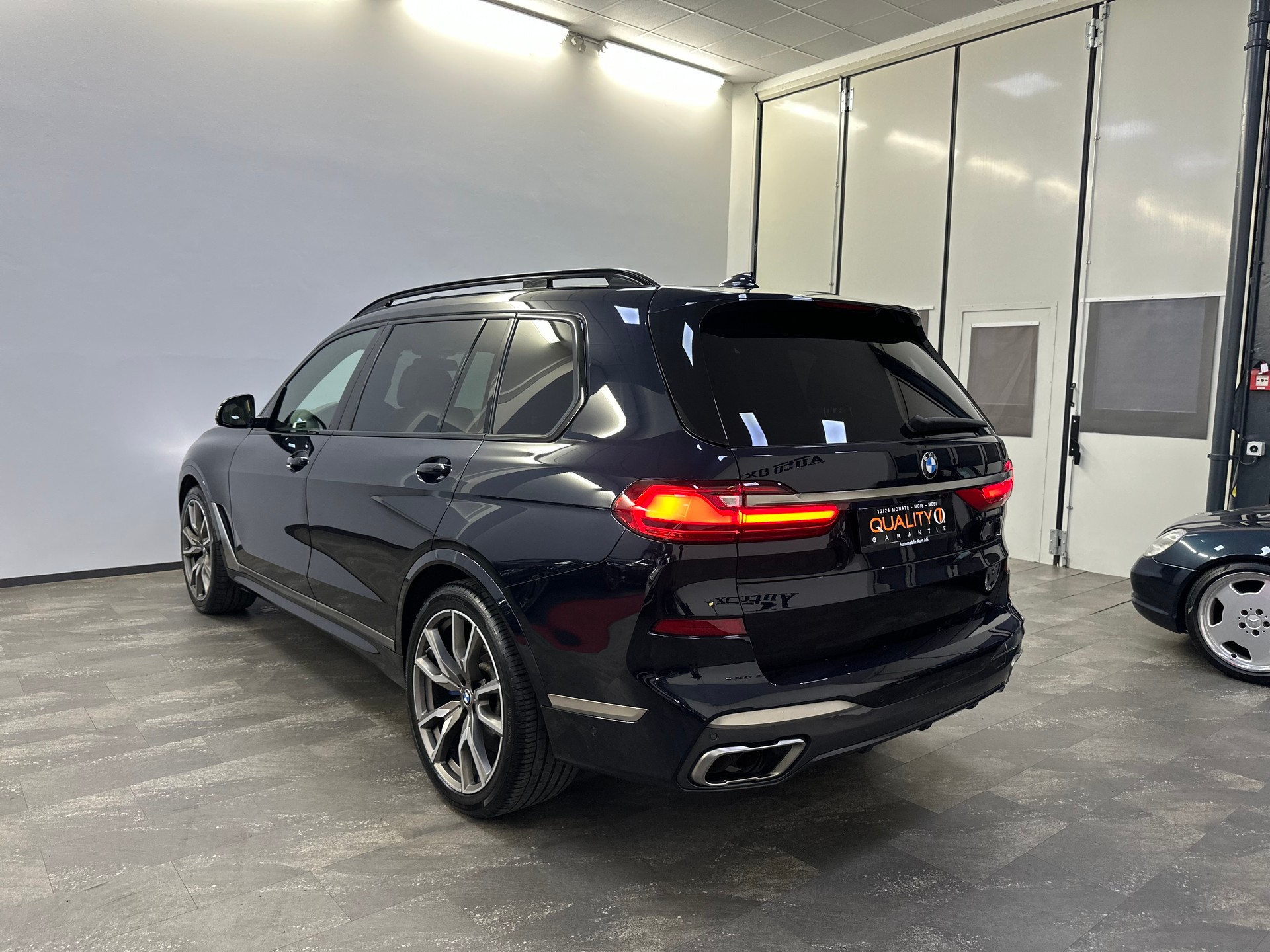 BMW X7 xDrive M50i Steptronic-image-5