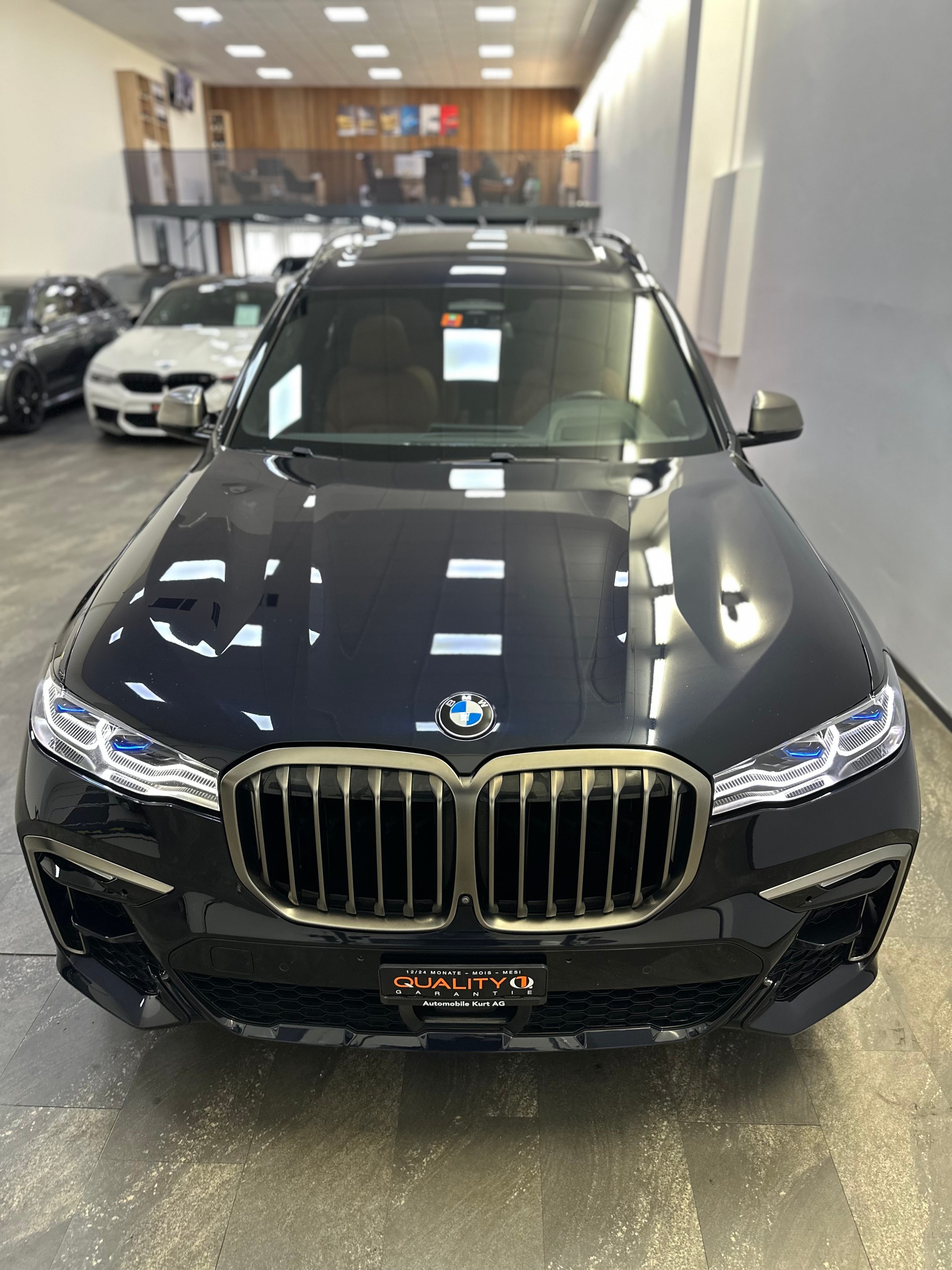 BMW X7 xDrive M50i Steptronic-image-9