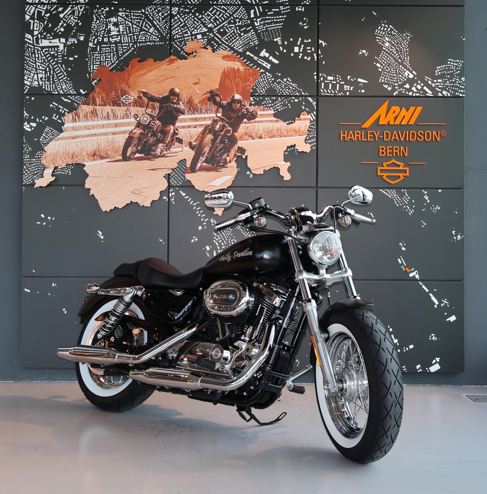 HARLEY-DAVIDSON XL 1200 C Sportster Custom ABS-image-3