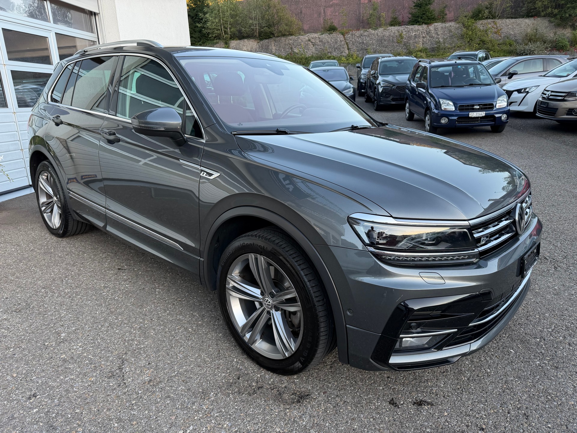 VW Tiguan 2.0 TDI SCR Highline 4Motion DSG-showroom-element-3