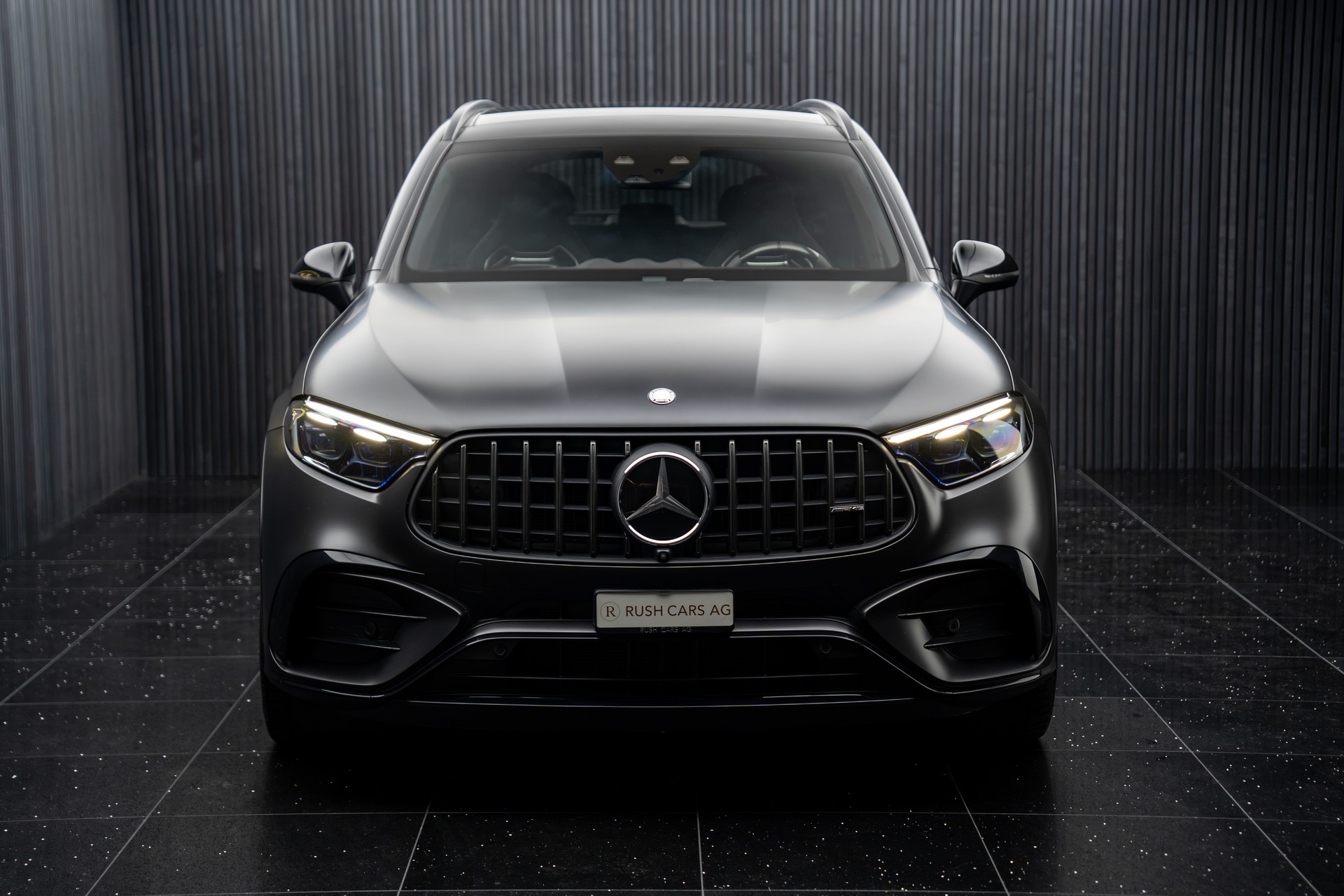 MERCEDES-BENZ GLC AMG 63 S e Performance Executive Edition 9G-Tronic-showroom-element-1