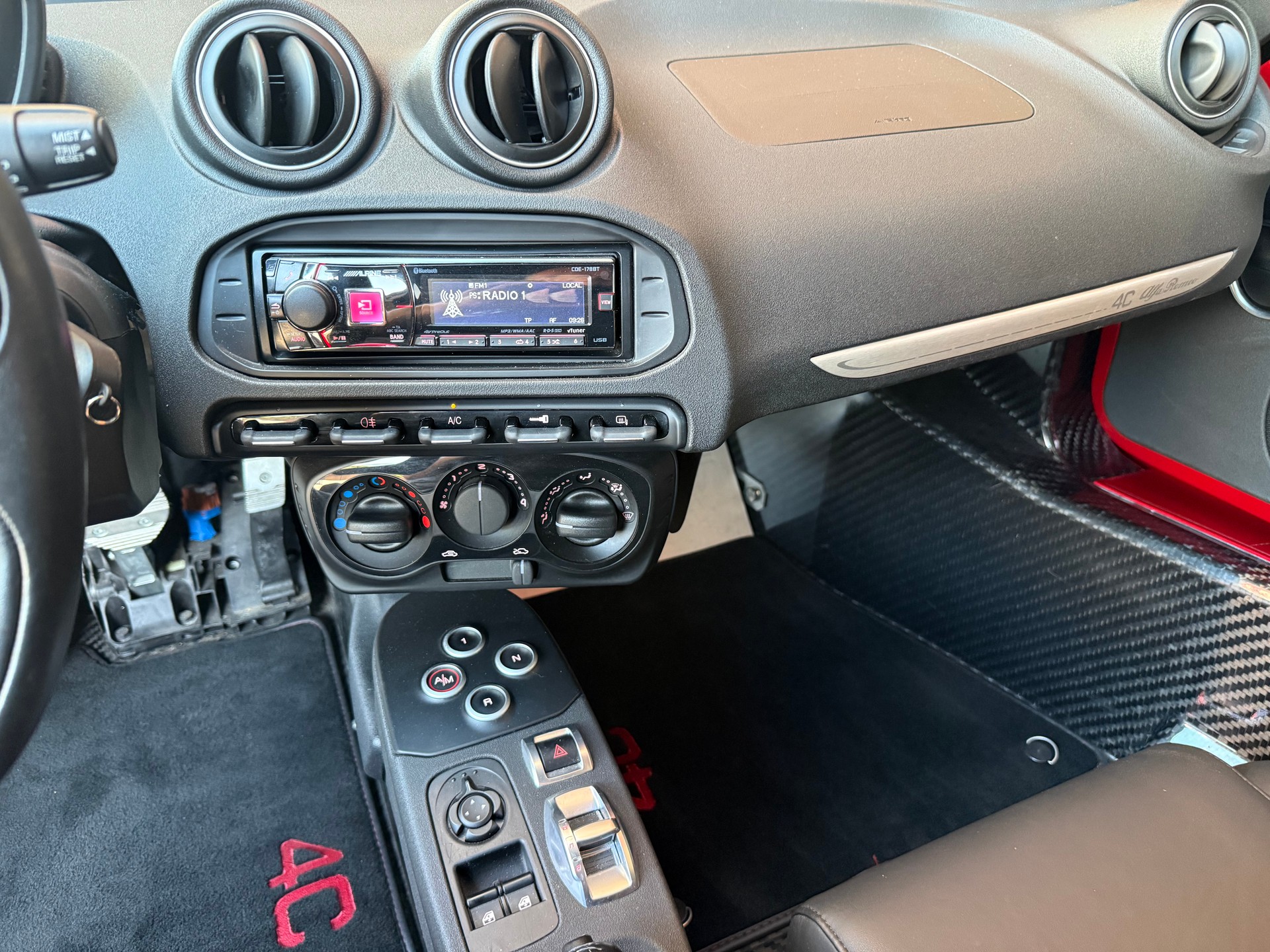 ALFA ROMEO 4C 1750 TBi TCT TRIPLOSTRATO-image-5